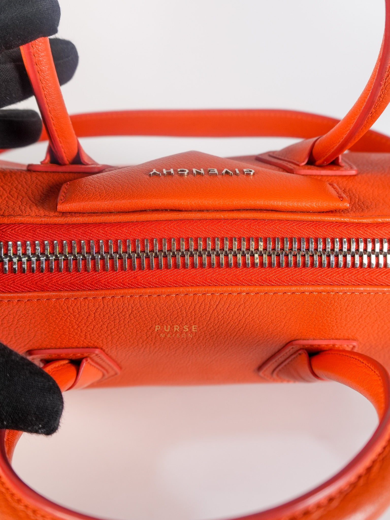 Antigona Small Orange Grained Calfskin Leather | Purse Maison Luxury Bags Shop