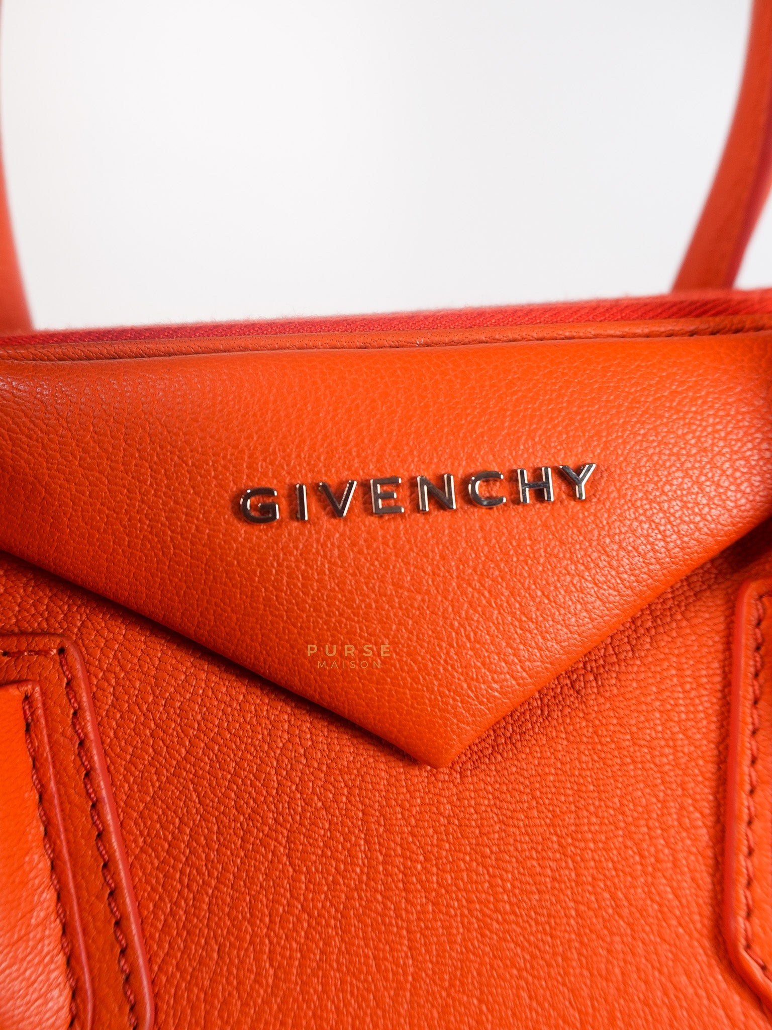 Antigona Small Orange Grained Calfskin Leather | Purse Maison Luxury Bags Shop