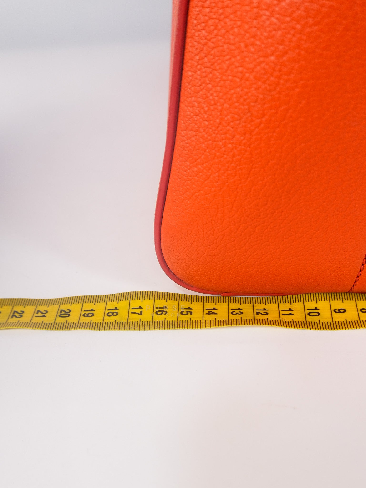 Antigona Small Orange Grained Calfskin Leather | Purse Maison Luxury Bags Shop