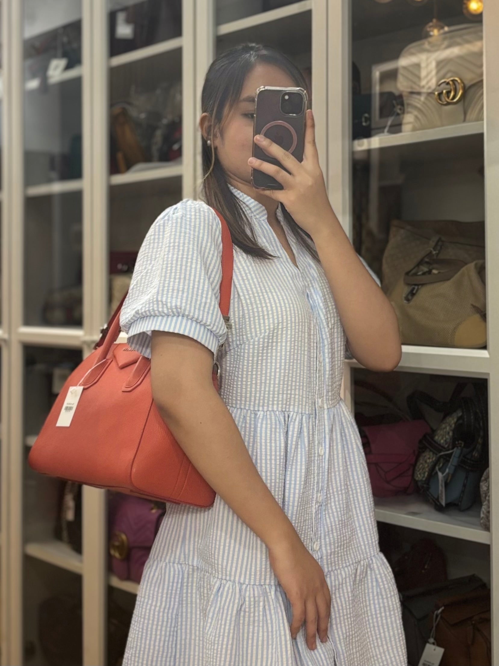 Antigona Small Orange Grained Calfskin Leather | Purse Maison Luxury Bags Shop