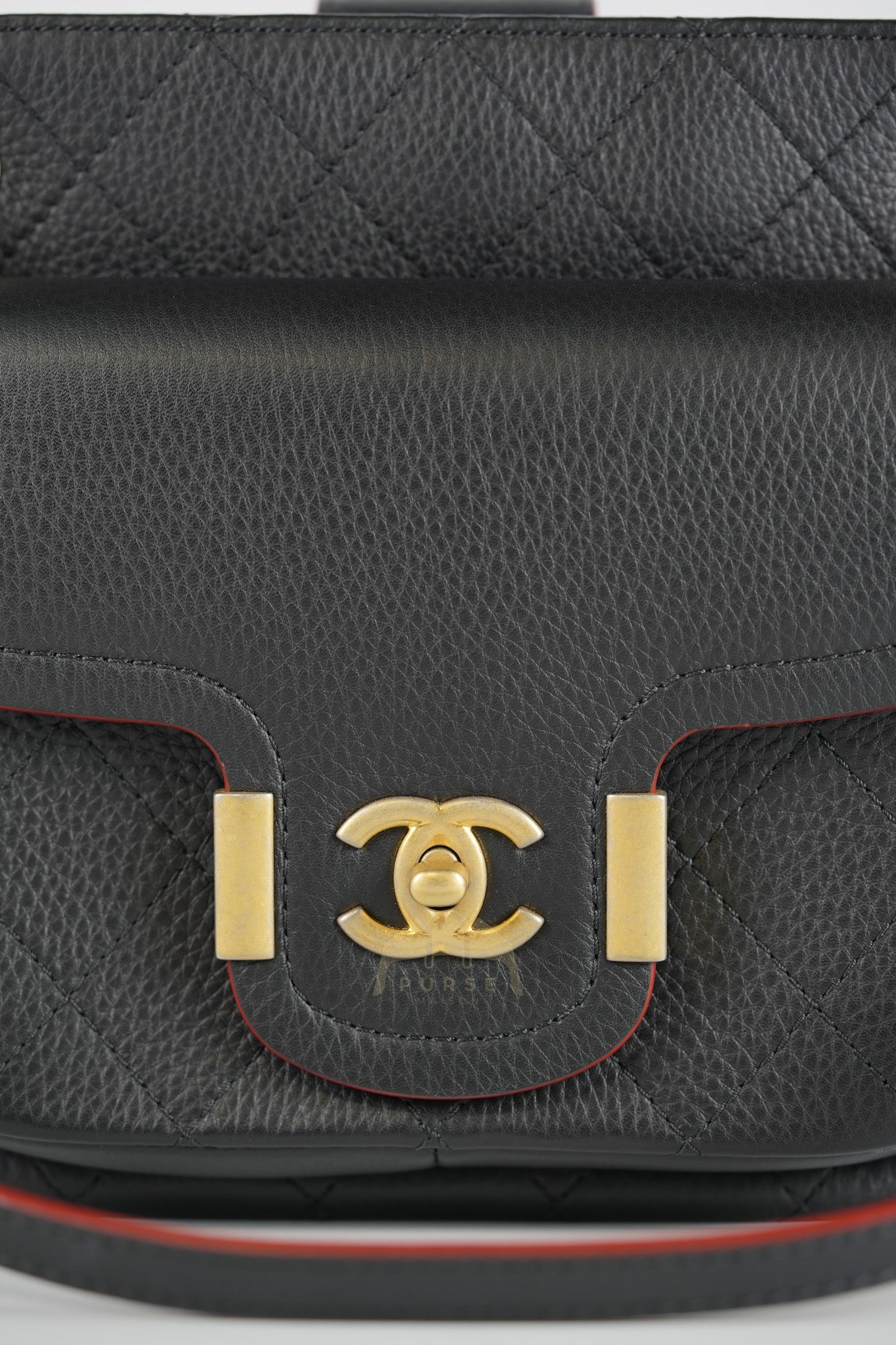 Archi Chic Small Shopping Tote in Black Quilted Grained Calfskin Leather Aged Gold Hardware (Series 25) | Purse Maison Luxury Bags Shop