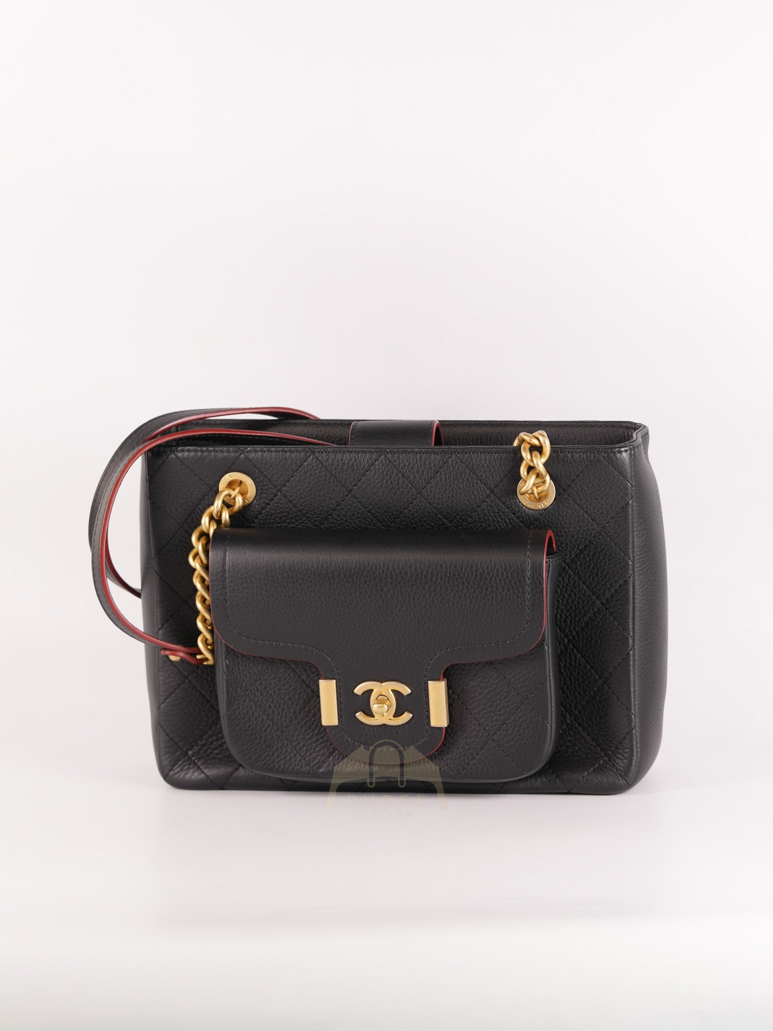 Archi Chic Small Shopping Tote in Black Quilted Grained Calfskin Leather Aged Gold Hardware (Series 25) | Purse Maison Luxury Bags Shop