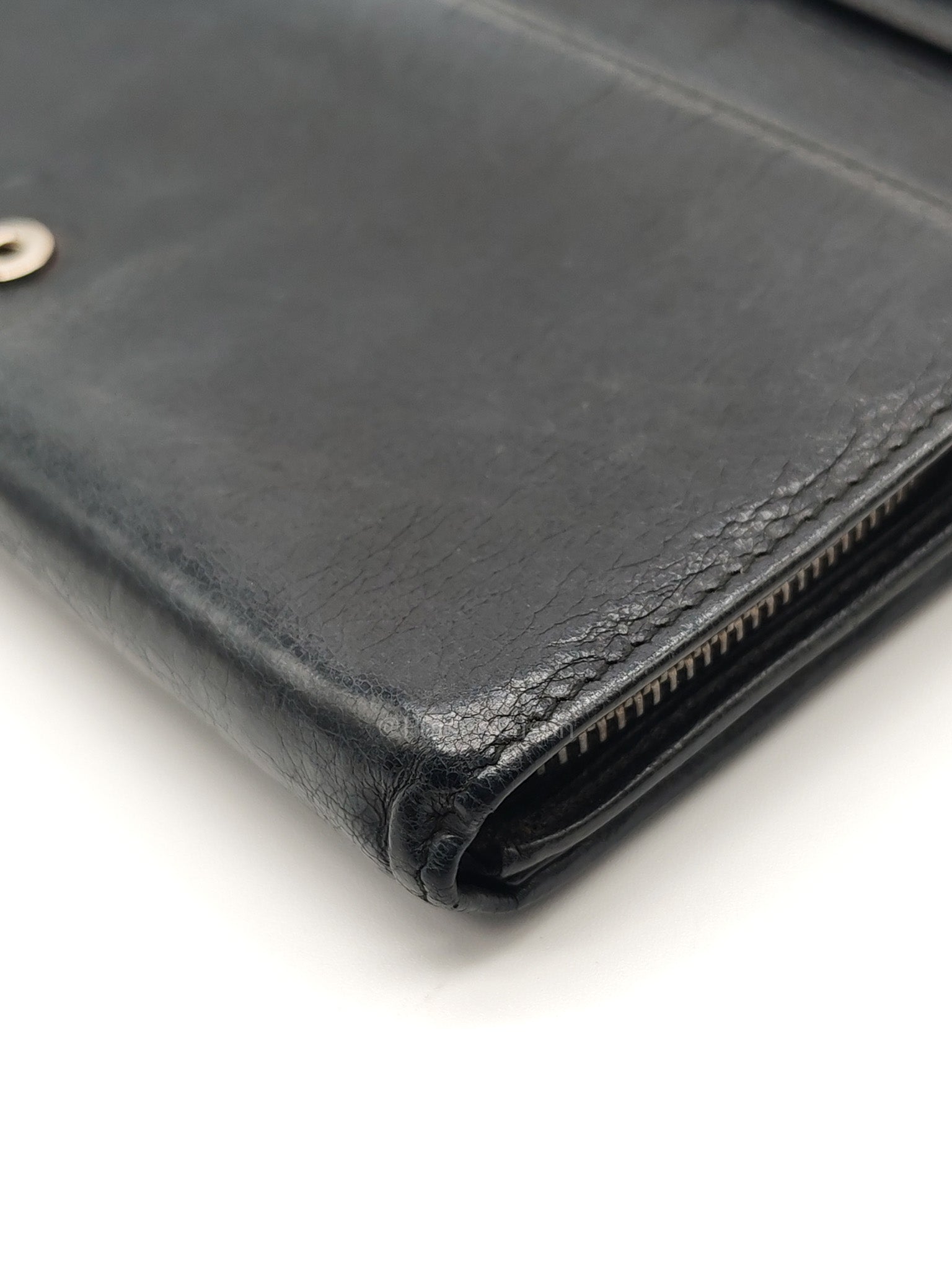 Arena Giant Continental Wallet in Black Leather | Purse Maison Luxury Bags Shop