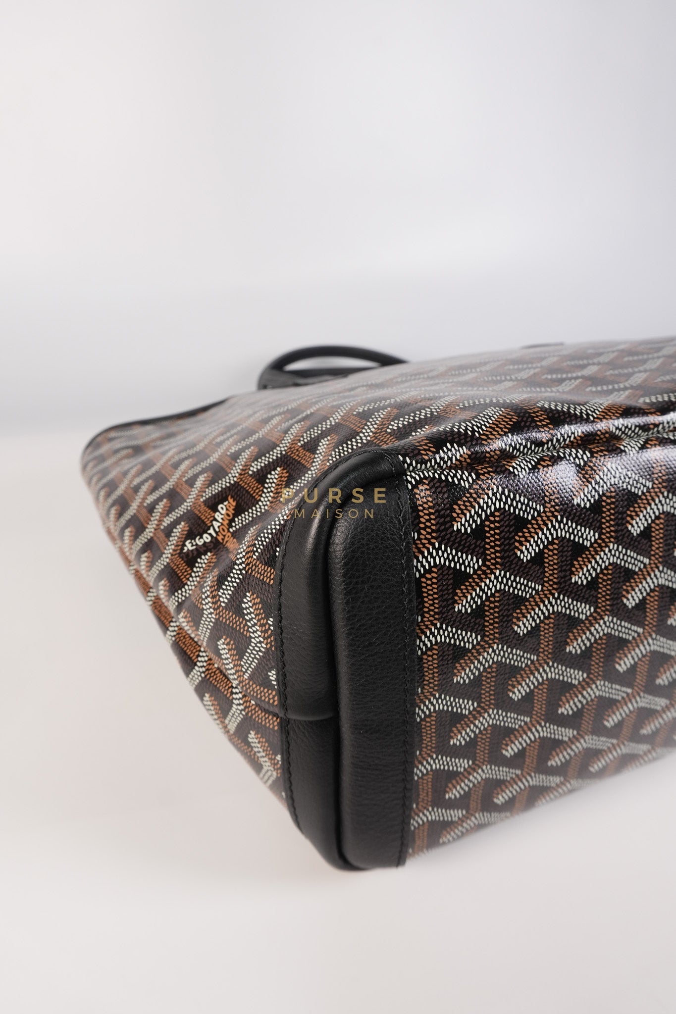 Artois PM Black in Goyardine Canvas | Purse Maison Luxury Bags Shop