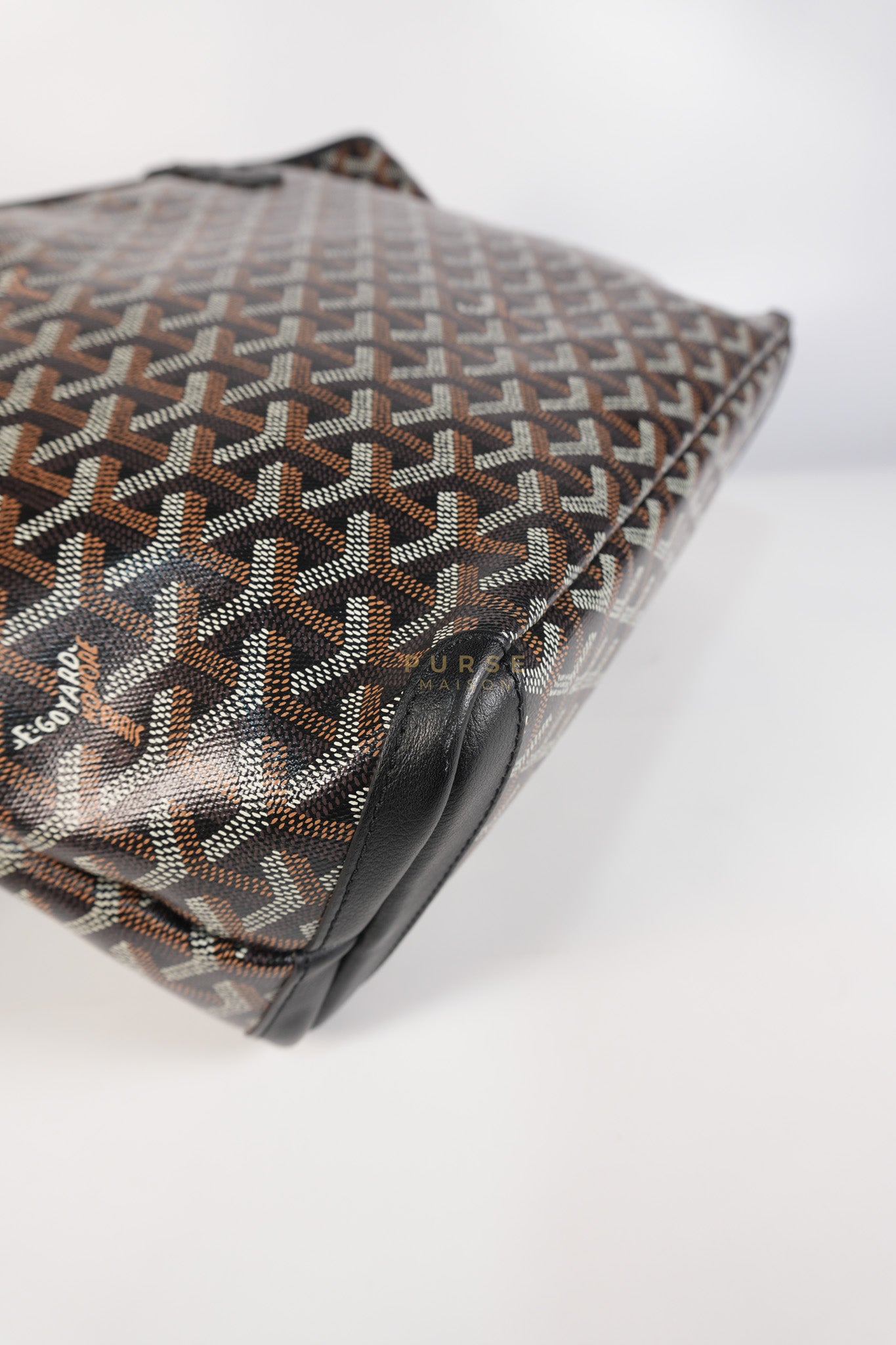 Artois PM in Black Goyardine Canvas | Purse Maison Luxury Bags Shop