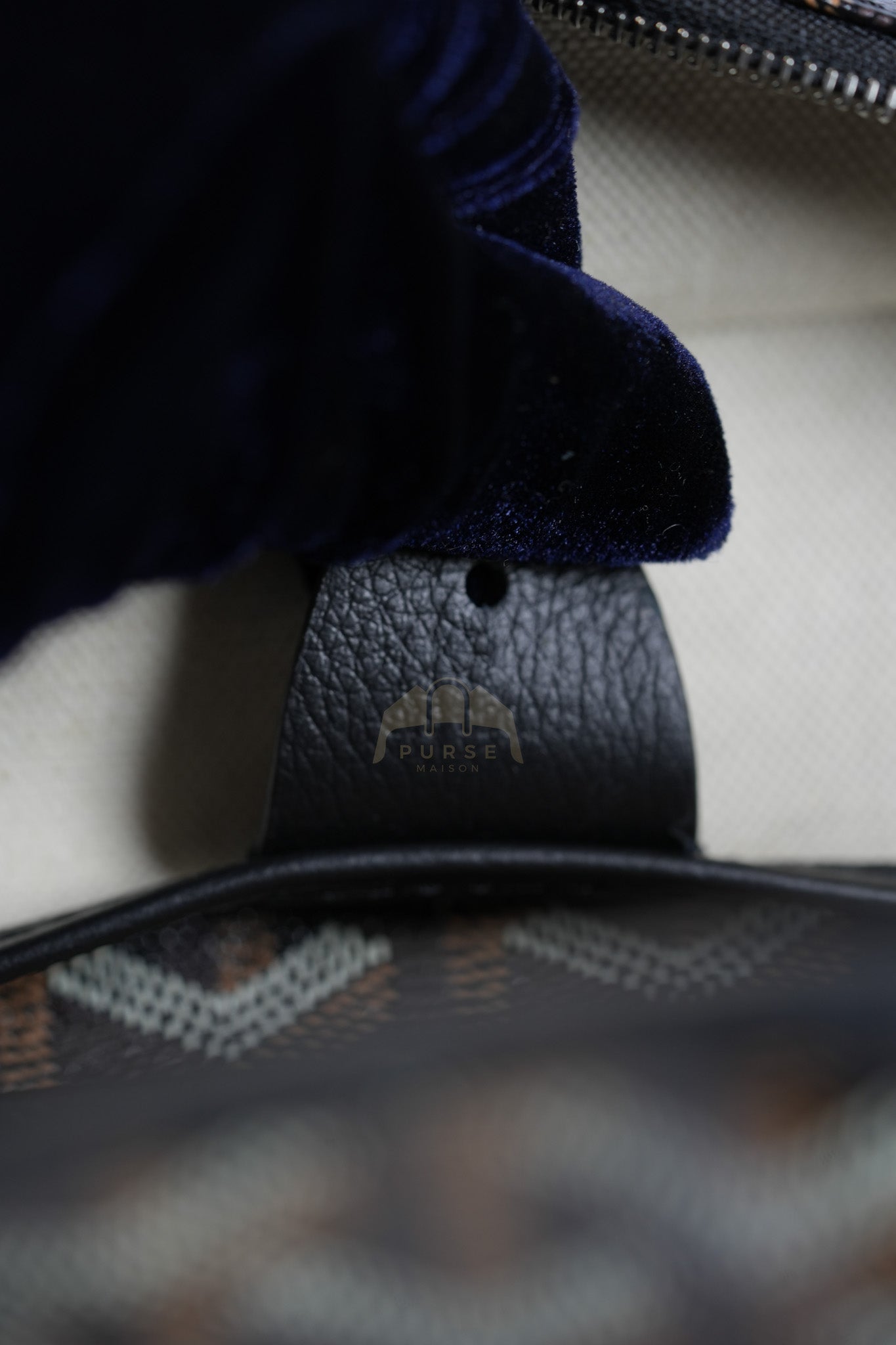 Artois PM in Black Goyardine Canvas | Purse Maison Luxury Bags Shop