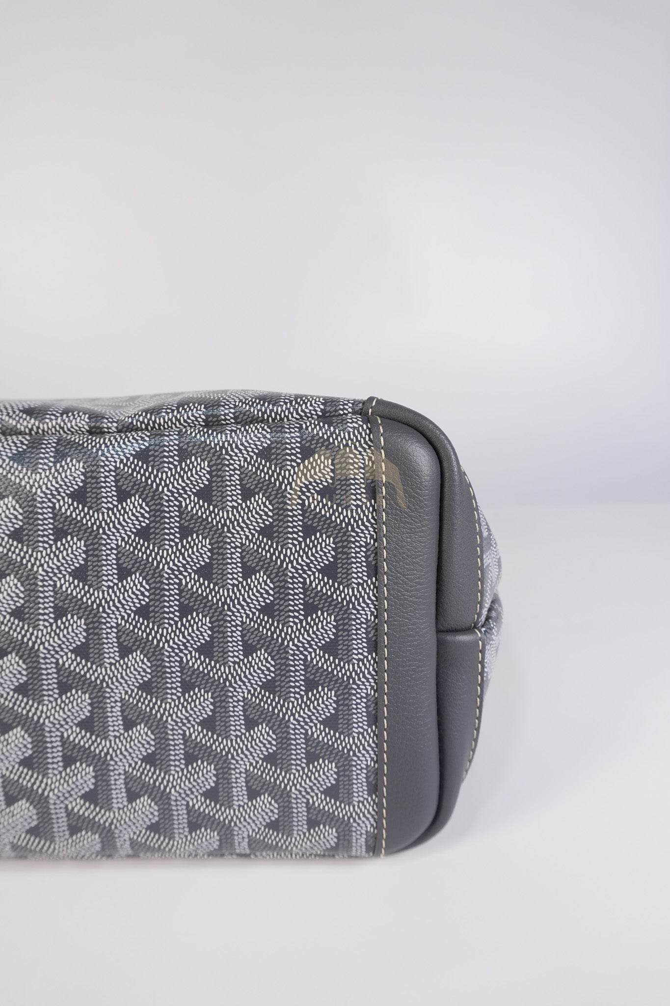 Artois PM Tote Bag in Gray Goyardine Canvas | Purse Maison Luxury Bags Shop