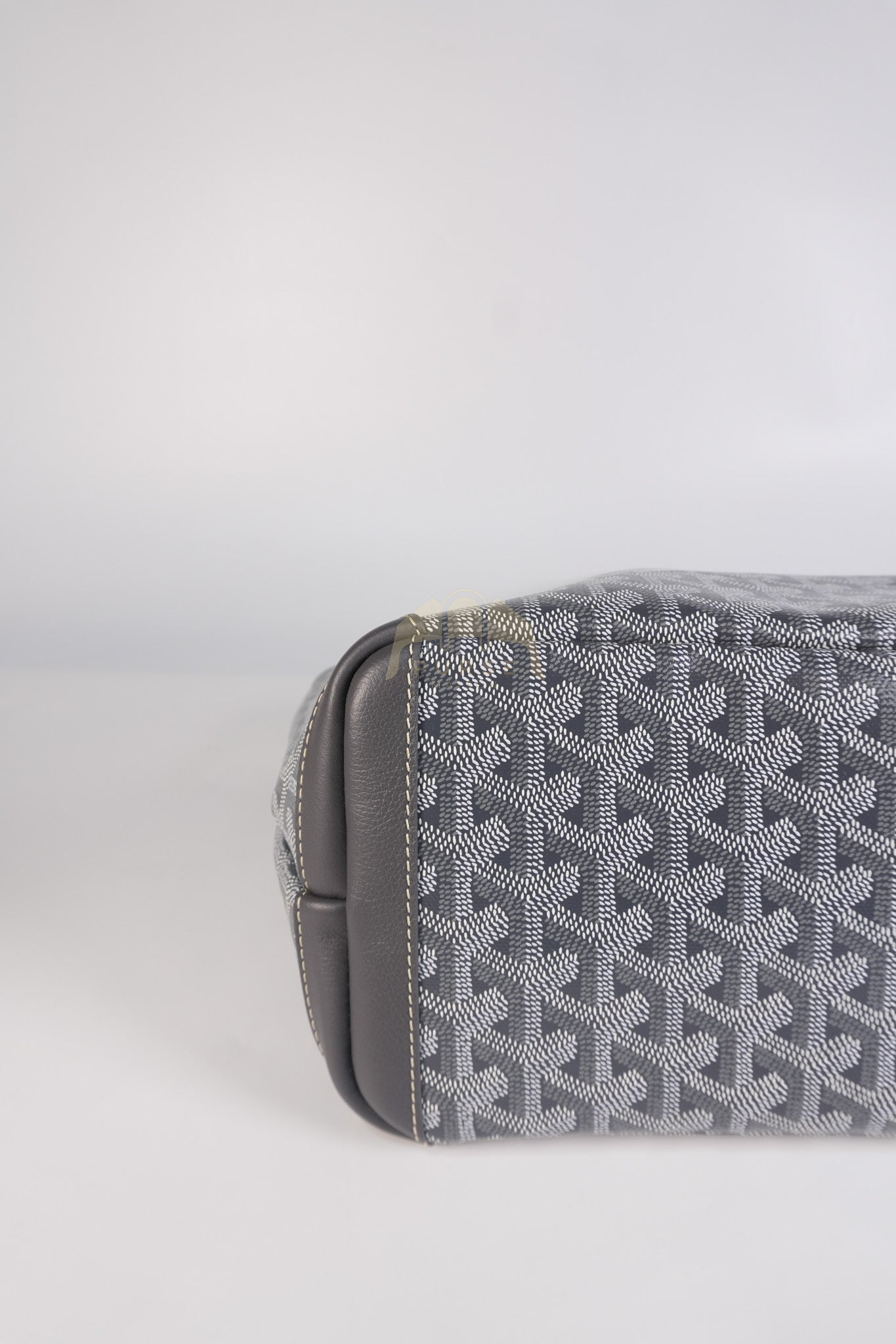 Artois PM Tote Bag in Gray Goyardine Canvas | Purse Maison Luxury Bags Shop