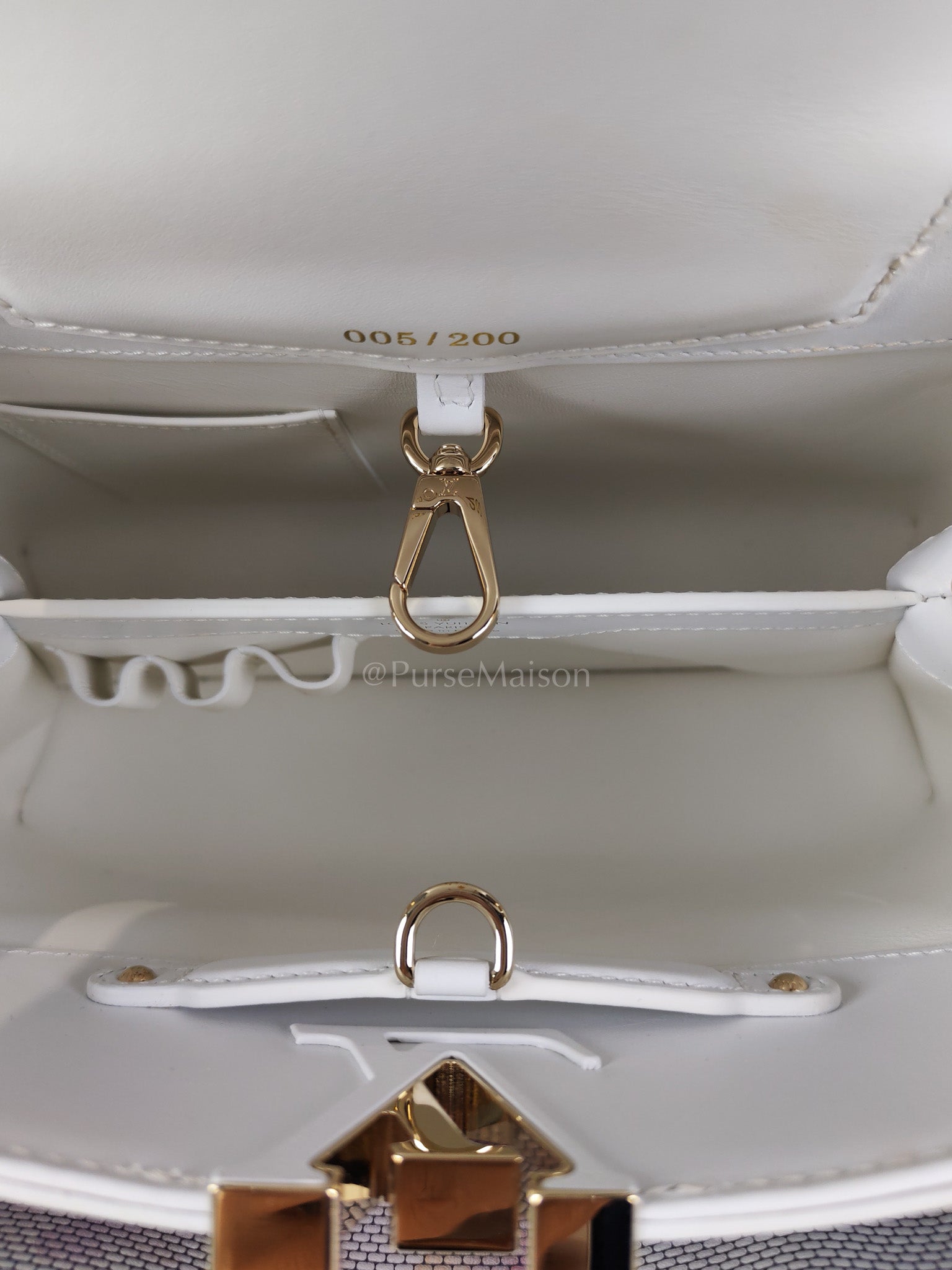 Arty Cappucines Limited Edition BB in White Taurillon Cowhide Leather (Microchip) | Purse Maison Luxury Bags Shop