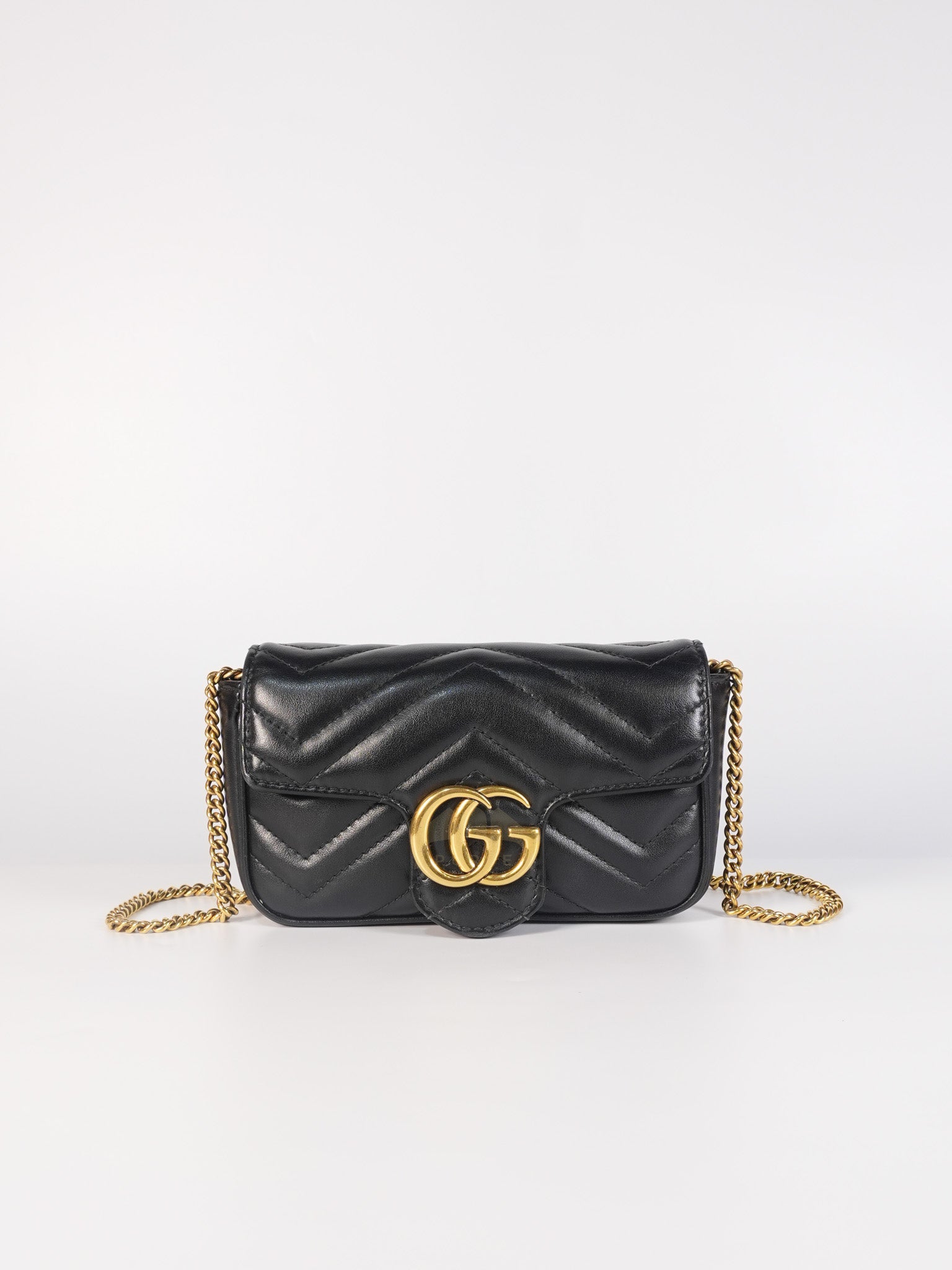 GG Marmont Super Mini Black Chain Bag