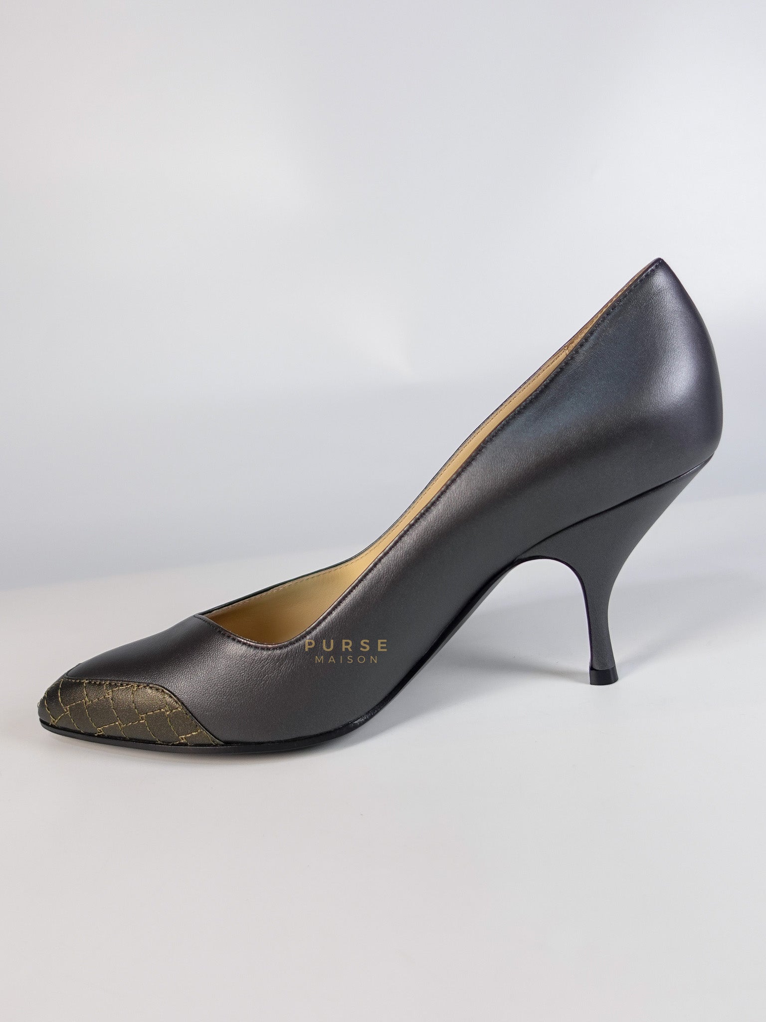 Assymetric Heels Shoes in Gray Size 39 EU (24.5cm) | Purse Maison Luxury Bags Shop