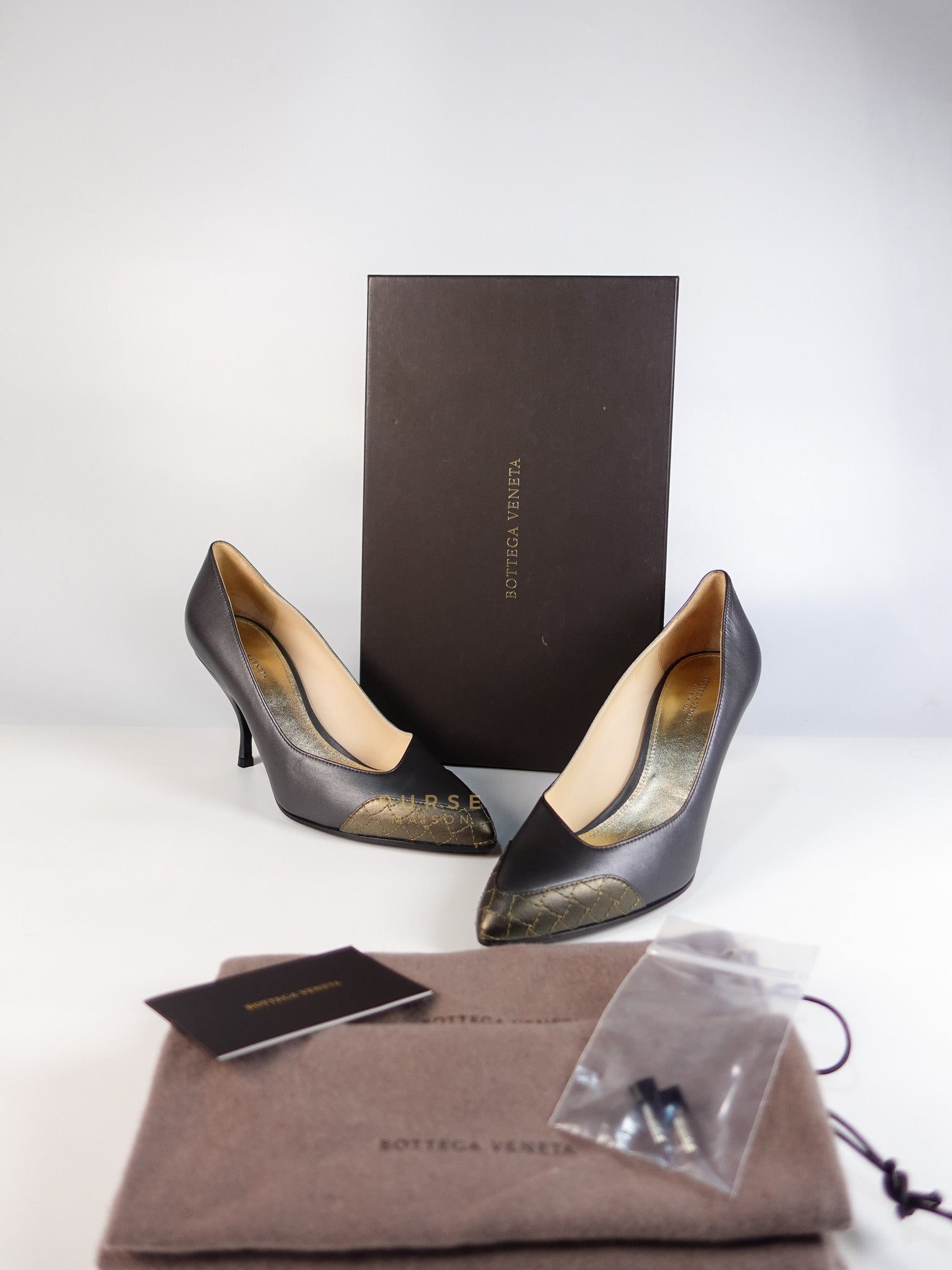 Assymetric Heels Shoes in Gray Size 39 EU (24.5cm) | Purse Maison Luxury Bags Shop