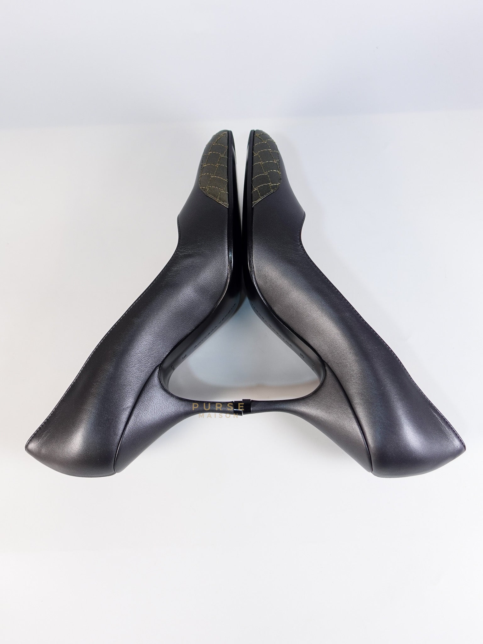 Assymetric Heels Shoes in Gray Size 39 EU (24.5cm) | Purse Maison Luxury Bags Shop