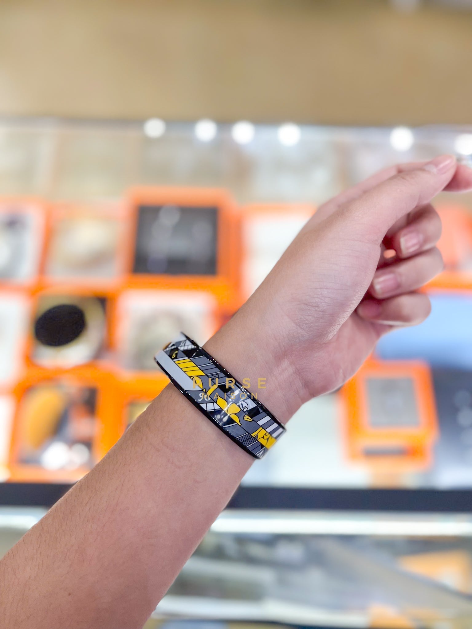 Astrologie Nouvelle Sportive Jaune Large Bangle | Purse Maison Luxury Bags Shop