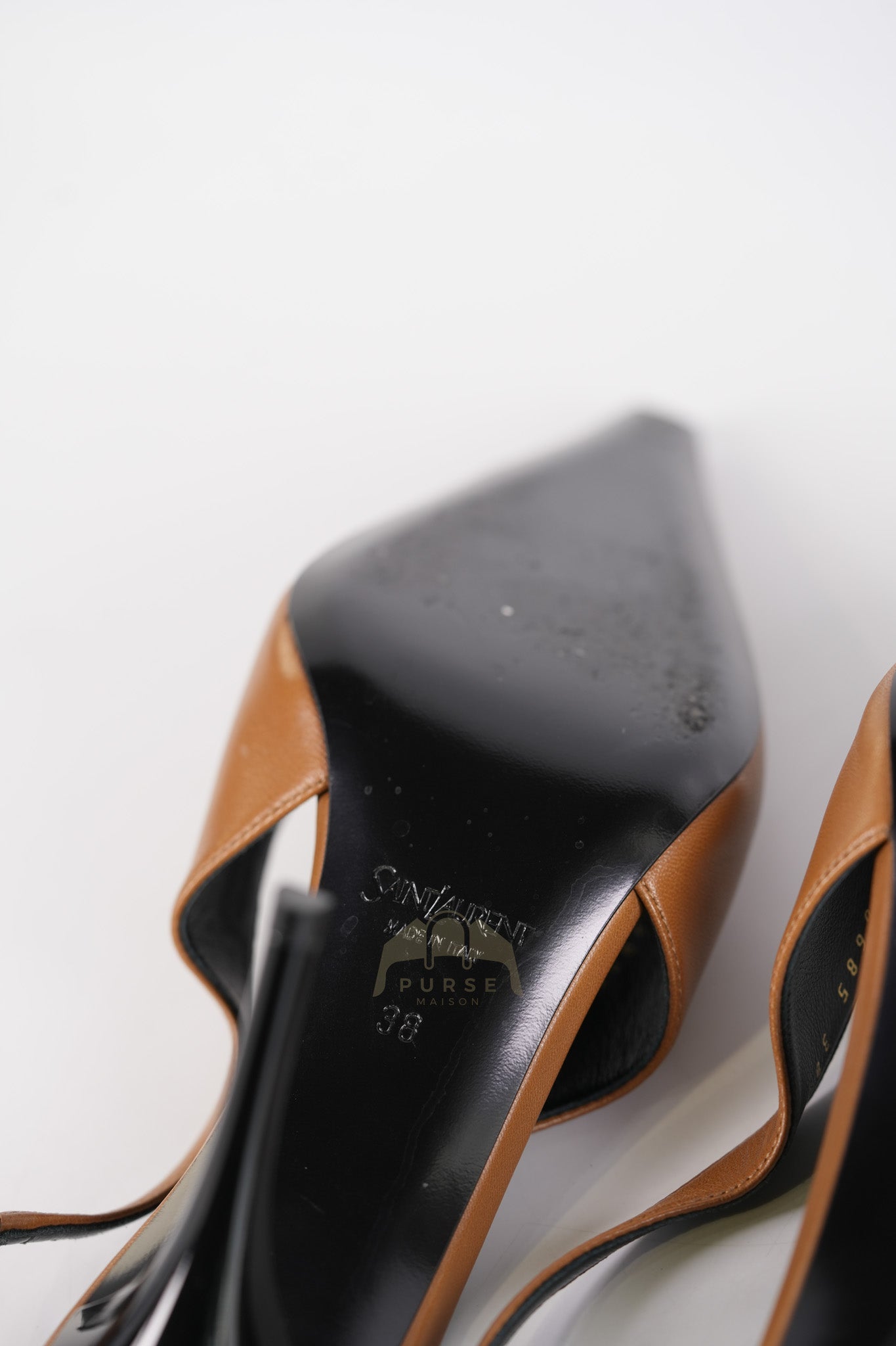 Babylone Breteuil Slingback Pumps in Macadamia Smooth Leather Size 38 (24cm) | Purse Maison Luxury Bags Shop