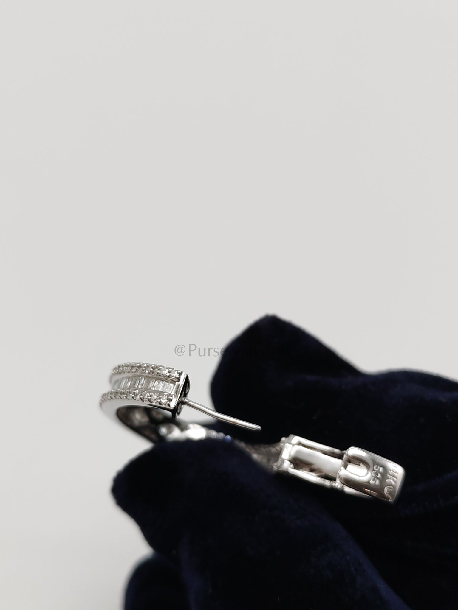 Baguette and Small Round Diamond 14k White God Setting Natural Diamond Approx 2.1cts (color h/i) Earrings | Purse Maison Luxury Bags Shop