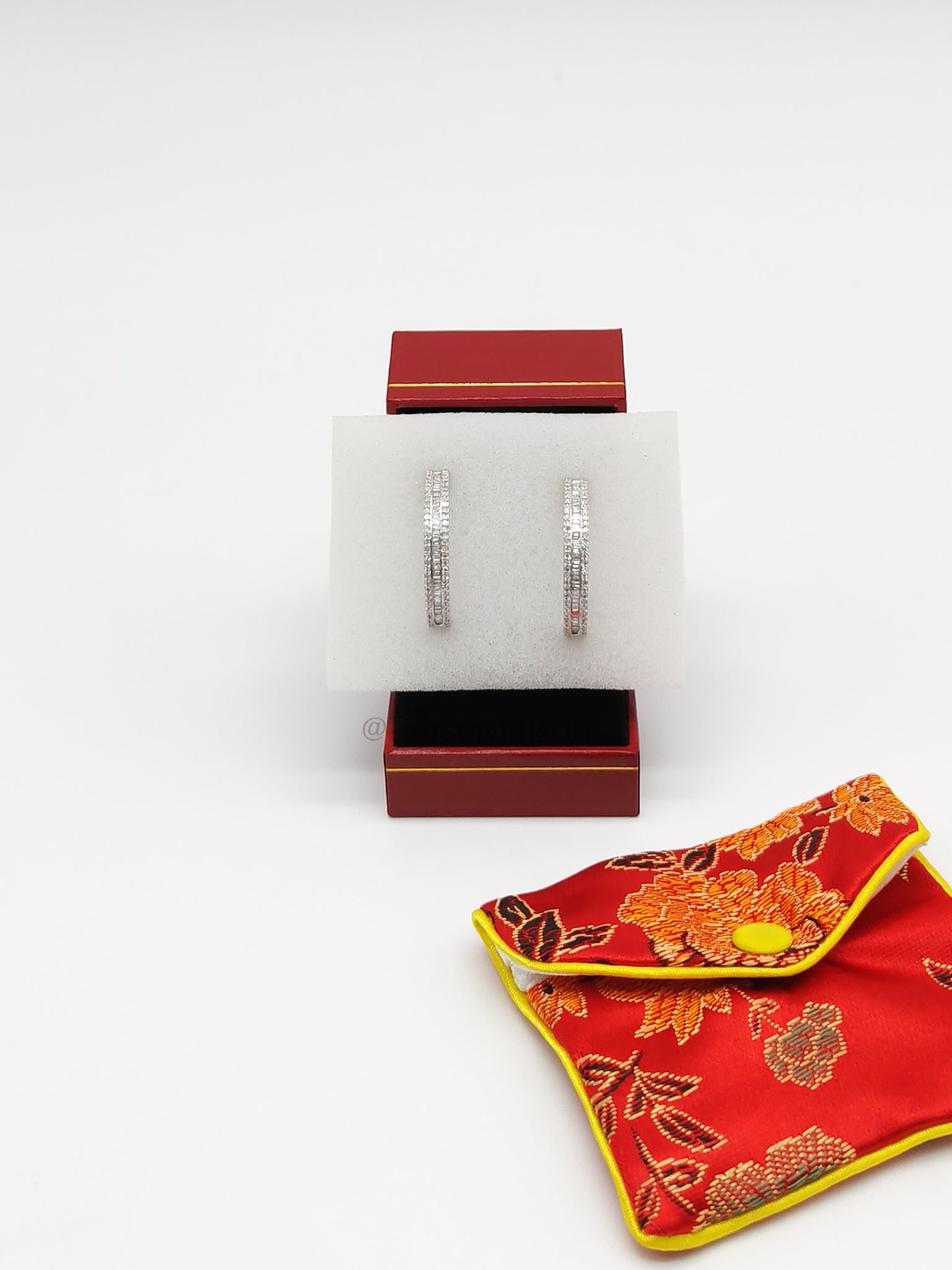 Baguette and Small Round Diamond 14k White God Setting Natural Diamond Approx 2.1cts (color h/i) Earrings | Purse Maison Luxury Bags Shop