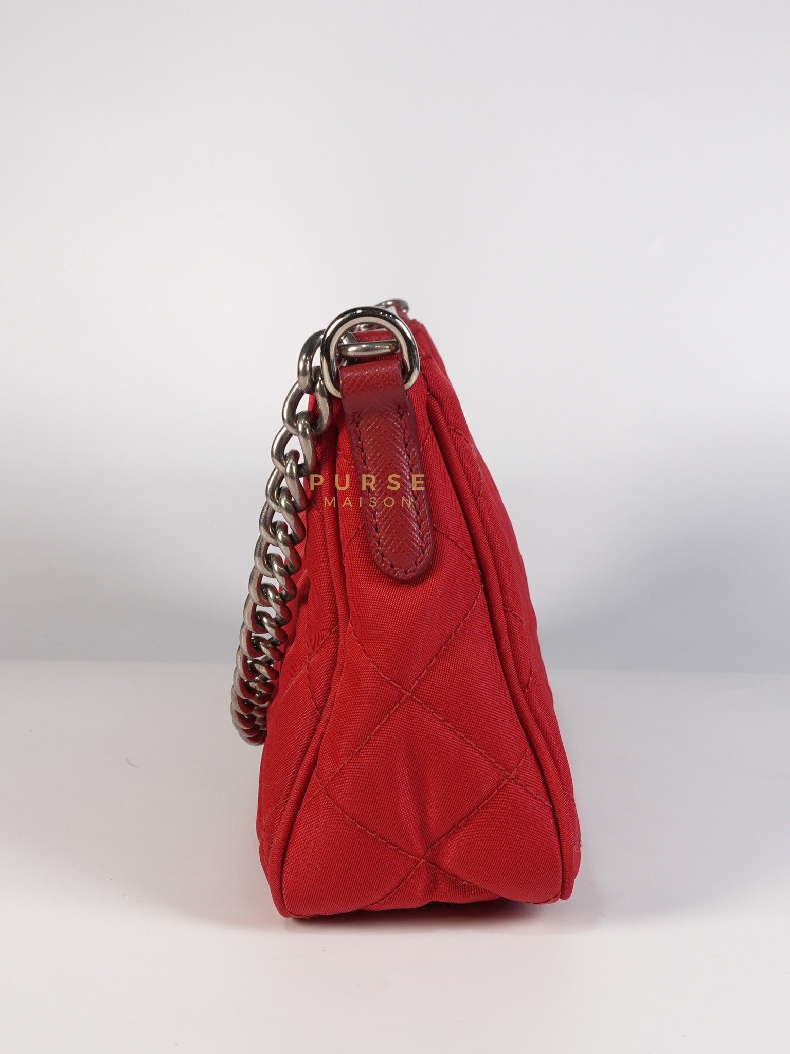 Baguette in Red Nylon Tessuto Impunto Two Way Bag | Purse Maison Luxury Bags Shop