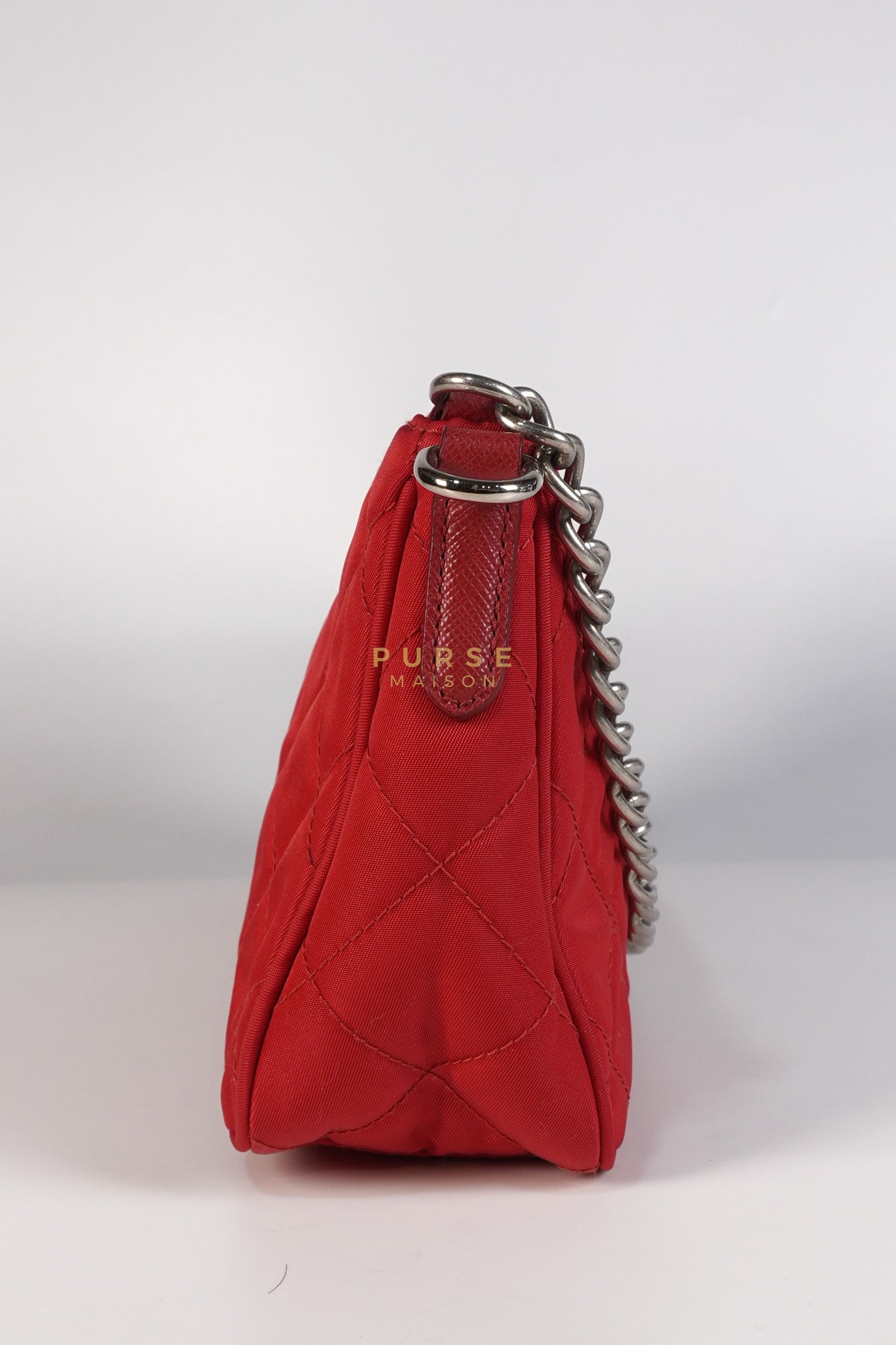 Baguette in Red Nylon Tessuto Impunto Two Way Bag | Purse Maison Luxury Bags Shop