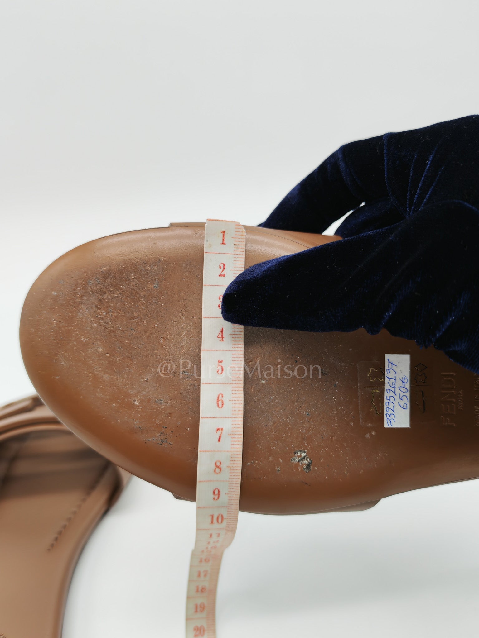 Baguette Slides in Brown Leather Size 37 EU (24 cm) | Purse Maison Luxury Bags Shop