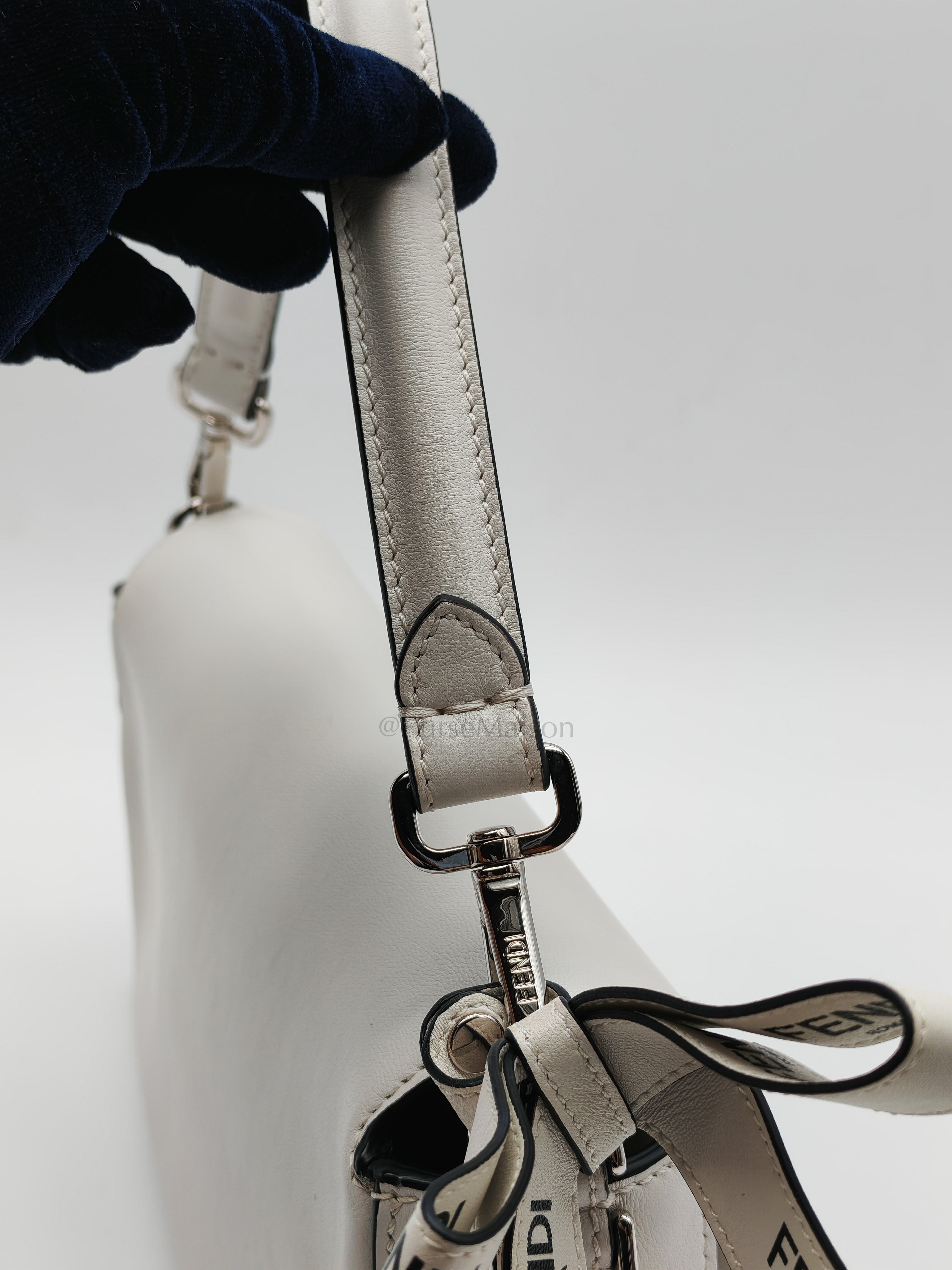 Baguette Vitello Nappa Leather in White Shoulder Bag | Purse Maison Luxury Bags Shop