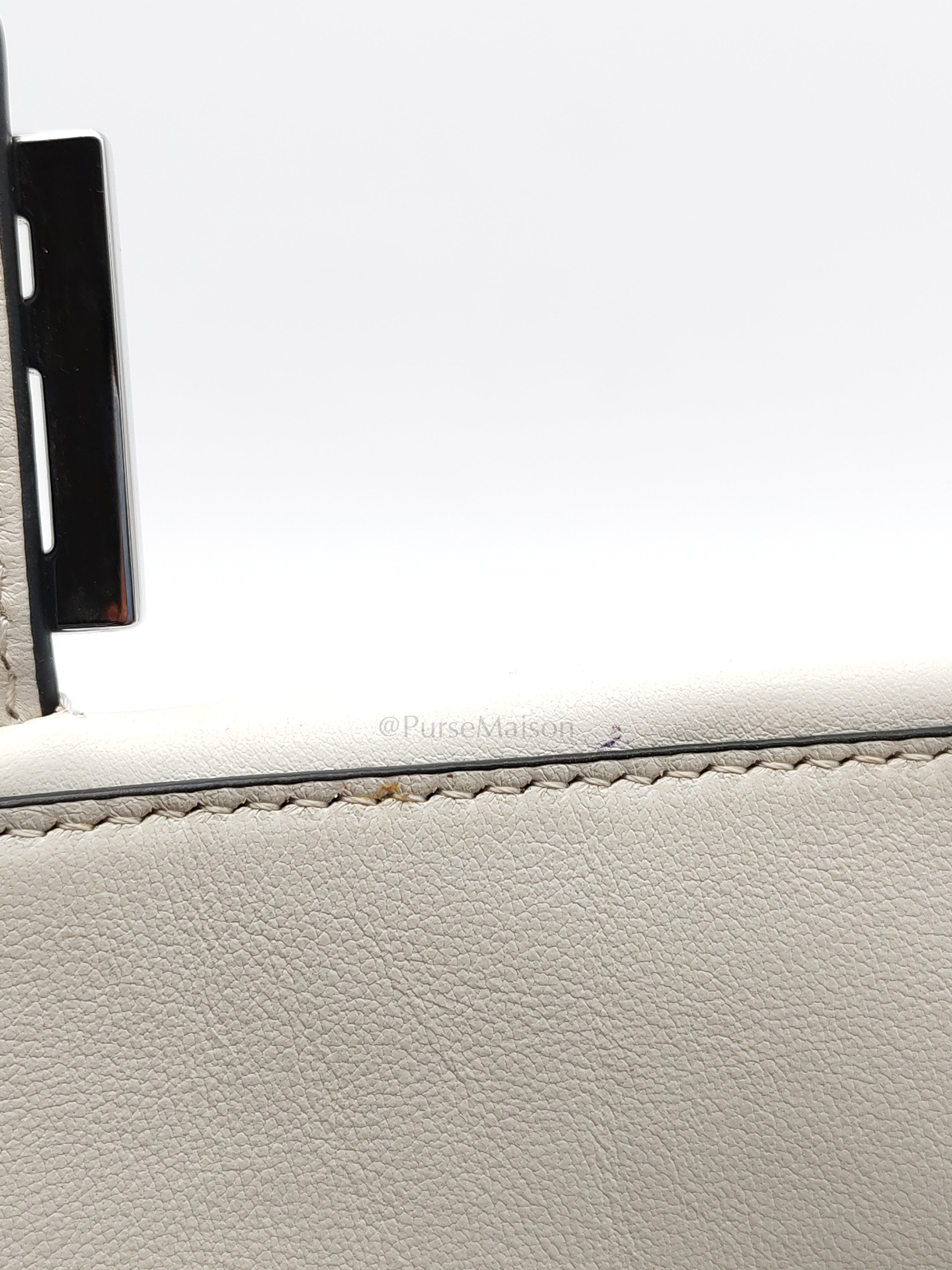 Baguette Vitello Nappa Leather in White Shoulder Bag | Purse Maison Luxury Bags Shop