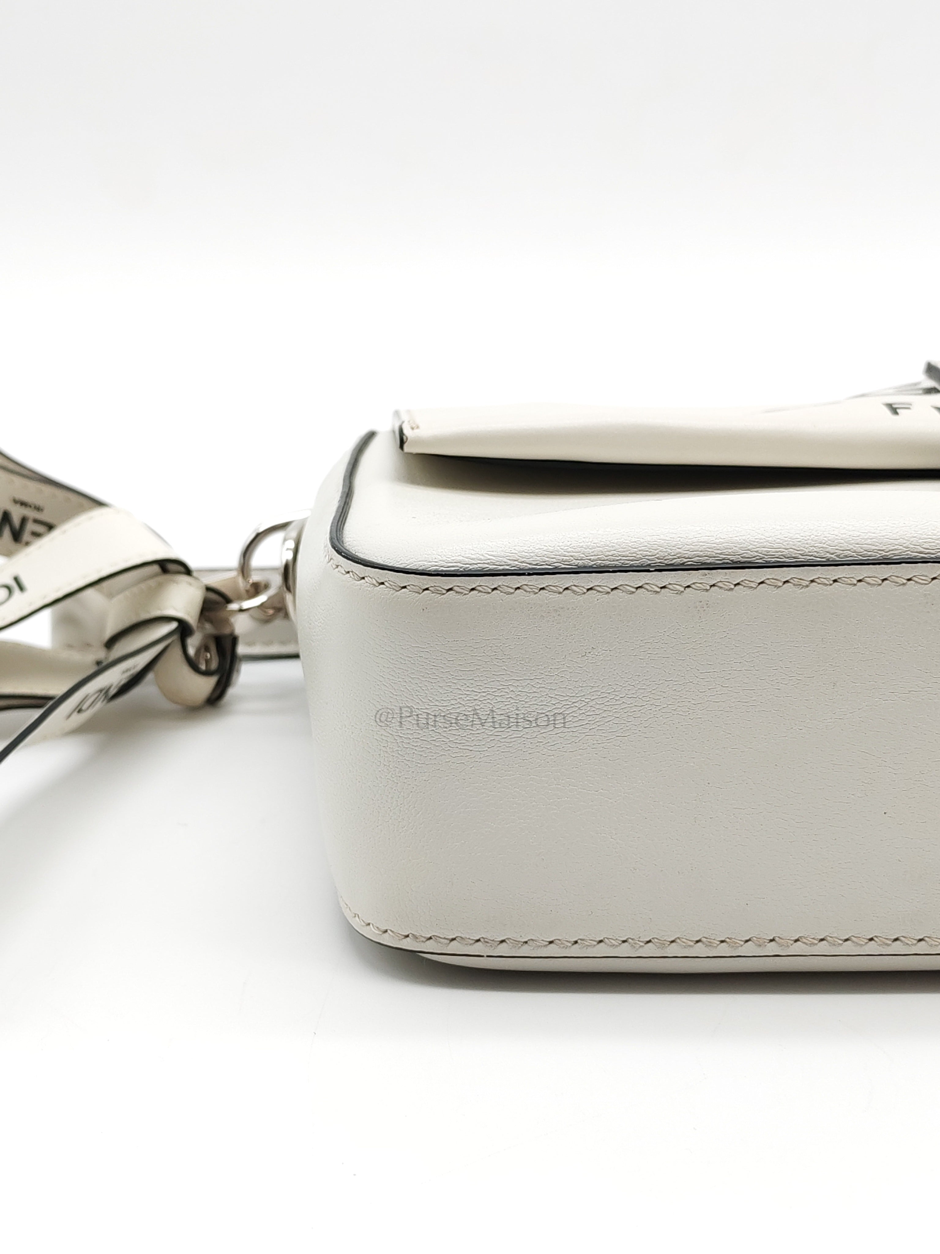 Baguette Vitello Nappa Leather in White Shoulder Bag | Purse Maison Luxury Bags Shop