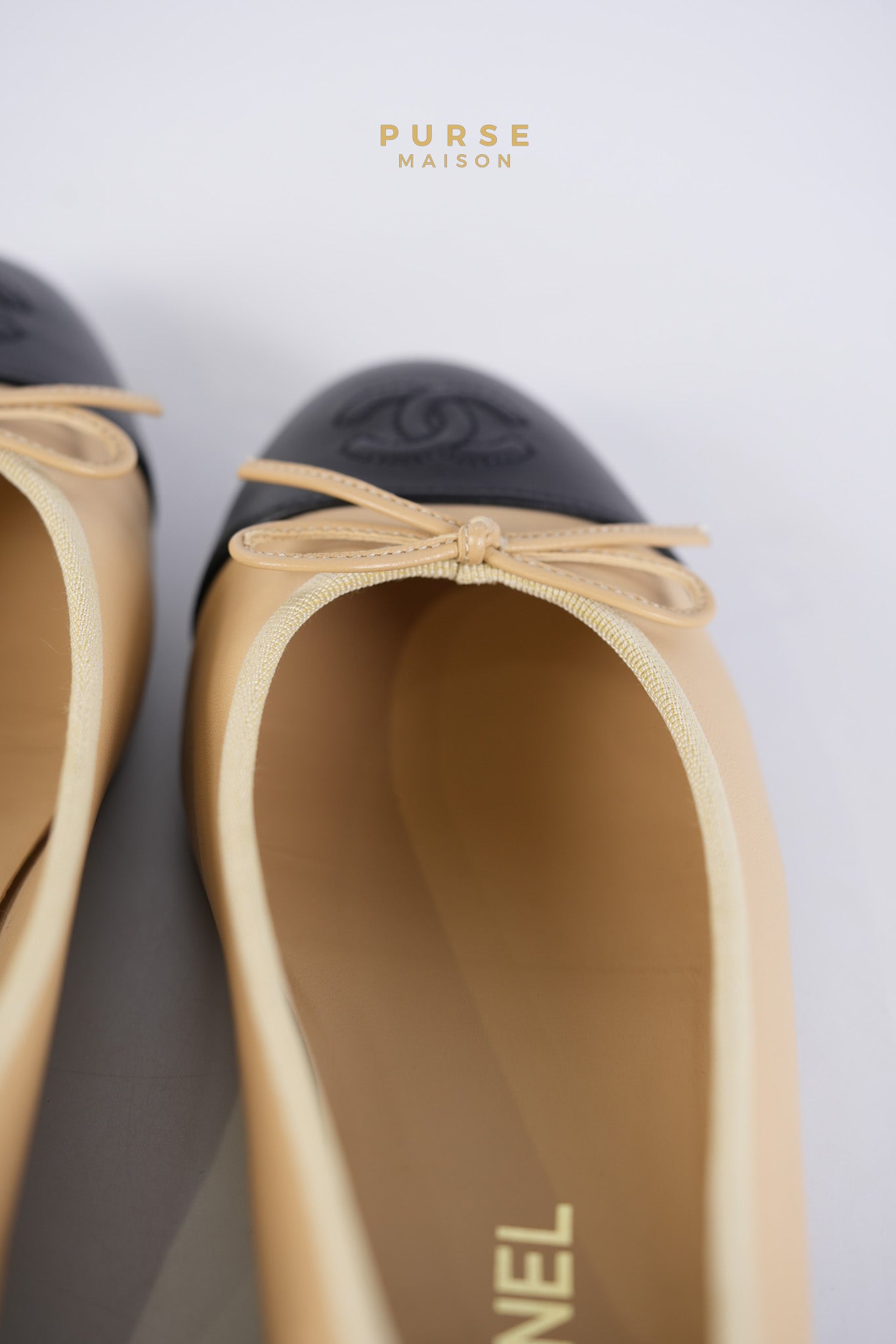 Ballerina Flats Beige & Black Calfskin Leather Size 38 EU(24cm) | Purse Maison Luxury Bags Shop