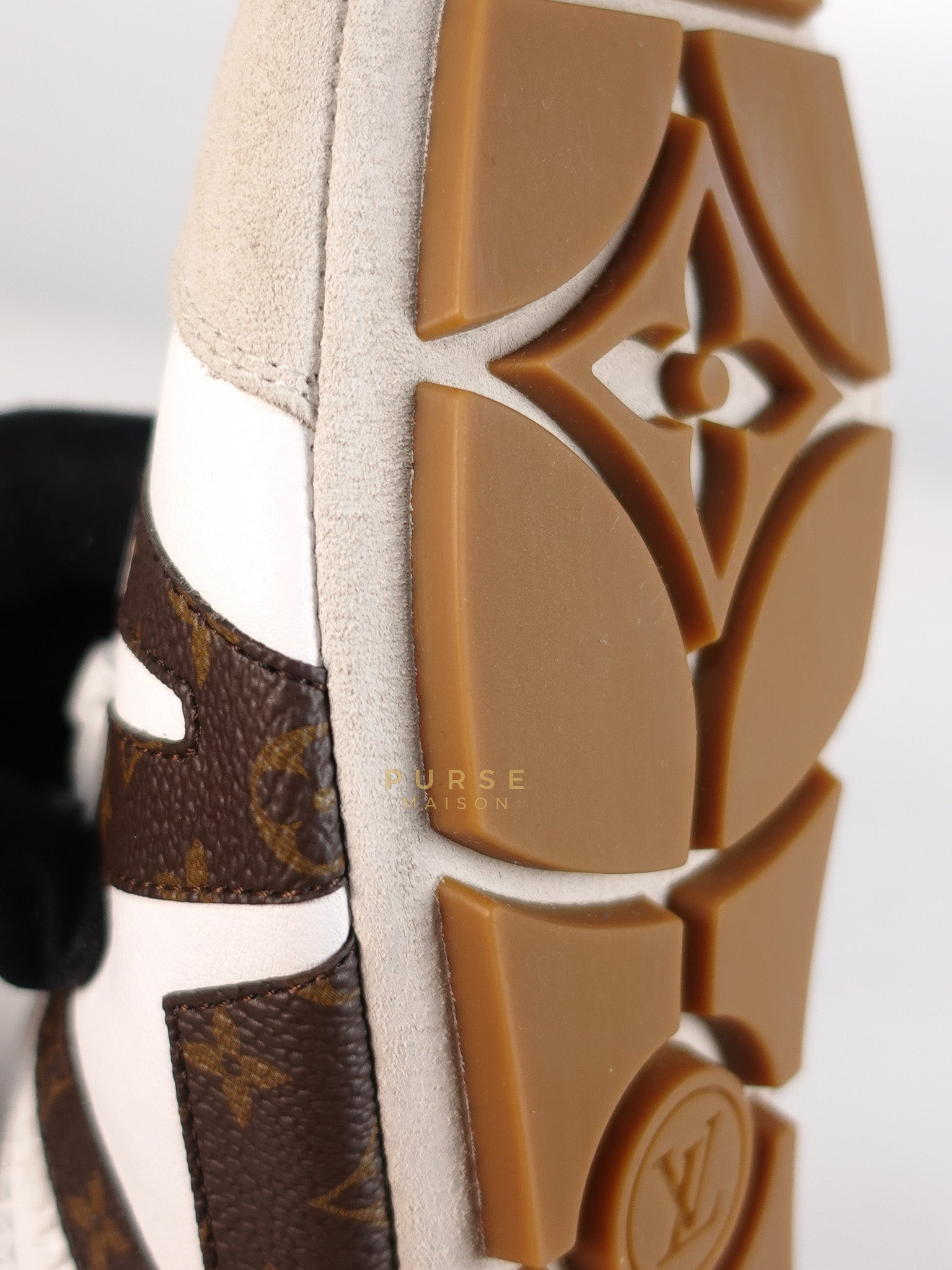 Ballerina Sneakers in White & Brown Size 38.5 EU (24cm) | Purse Maison Luxury Bags Shop