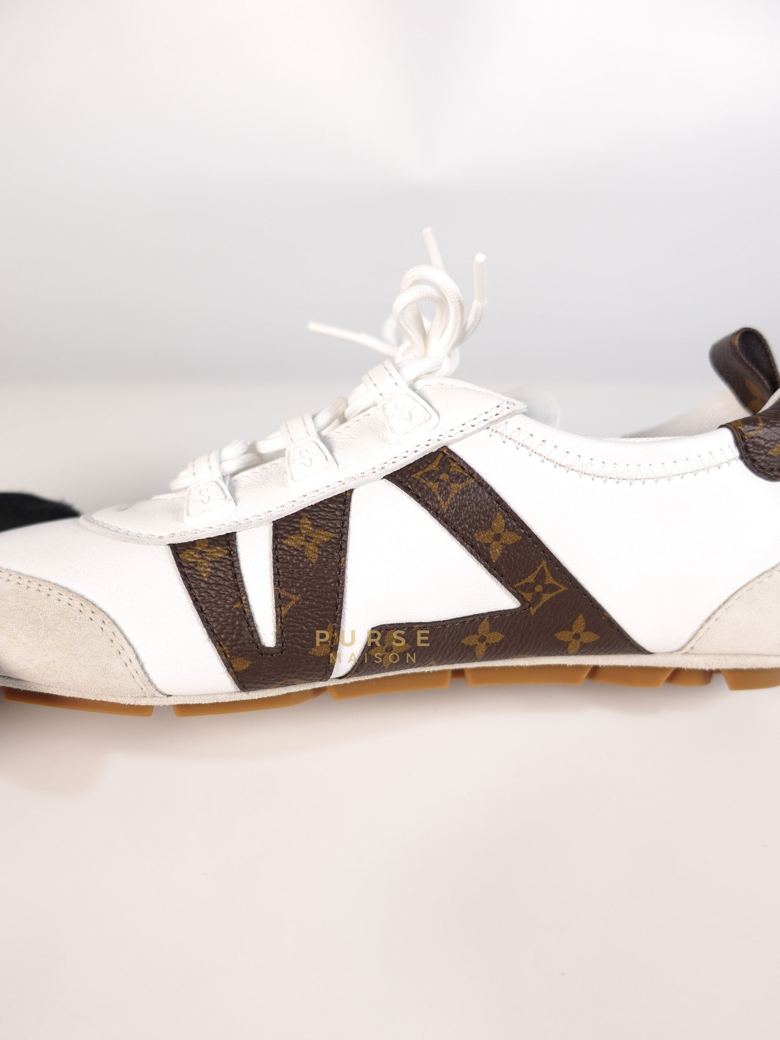 Ballerina Sneakers in White & Brown Size 38.5 EU (24cm) | Purse Maison Luxury Bags Shop