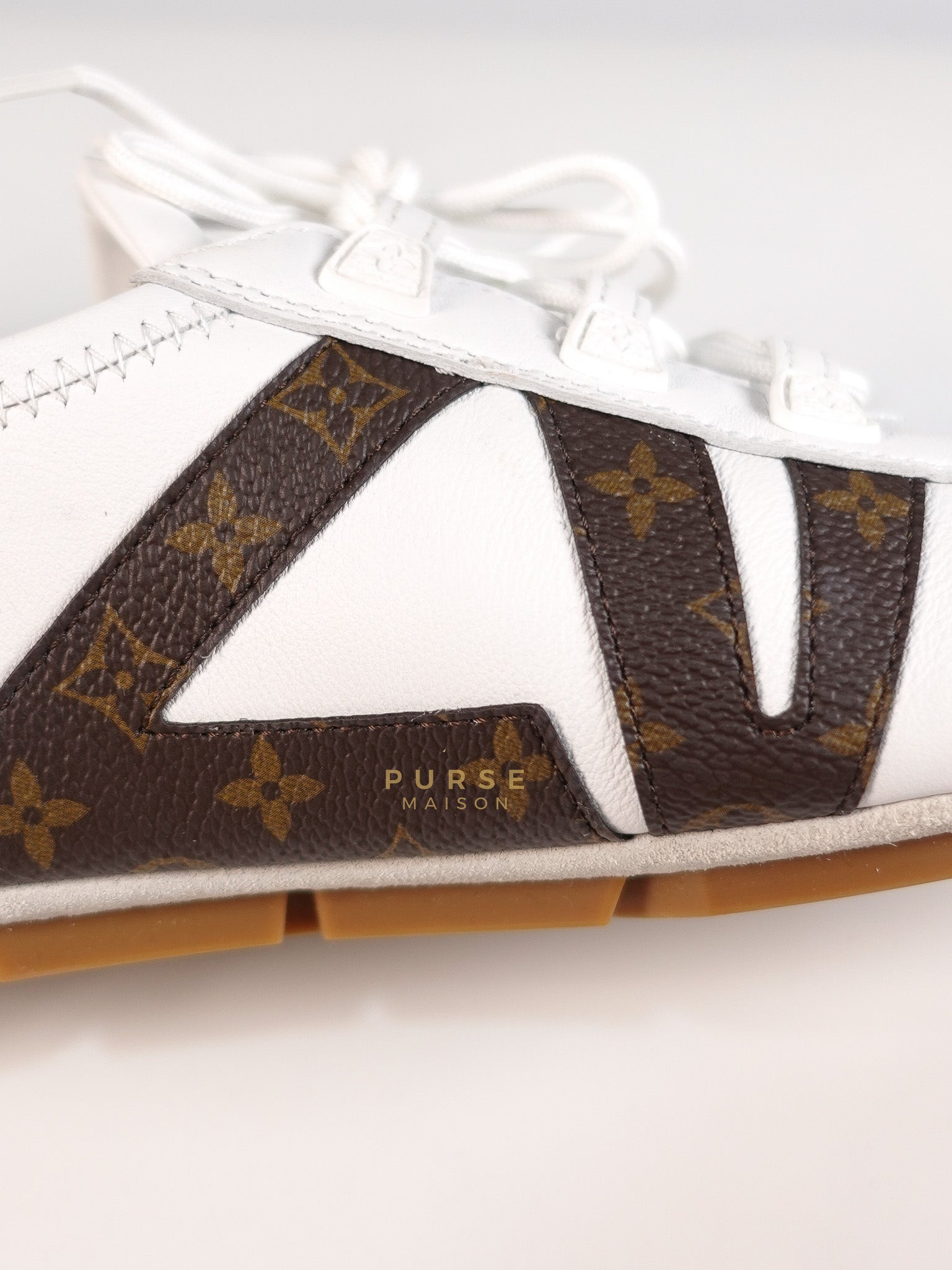 Ballerina Sneakers in White & Brown Size 38.5 EU (24cm) | Purse Maison Luxury Bags Shop