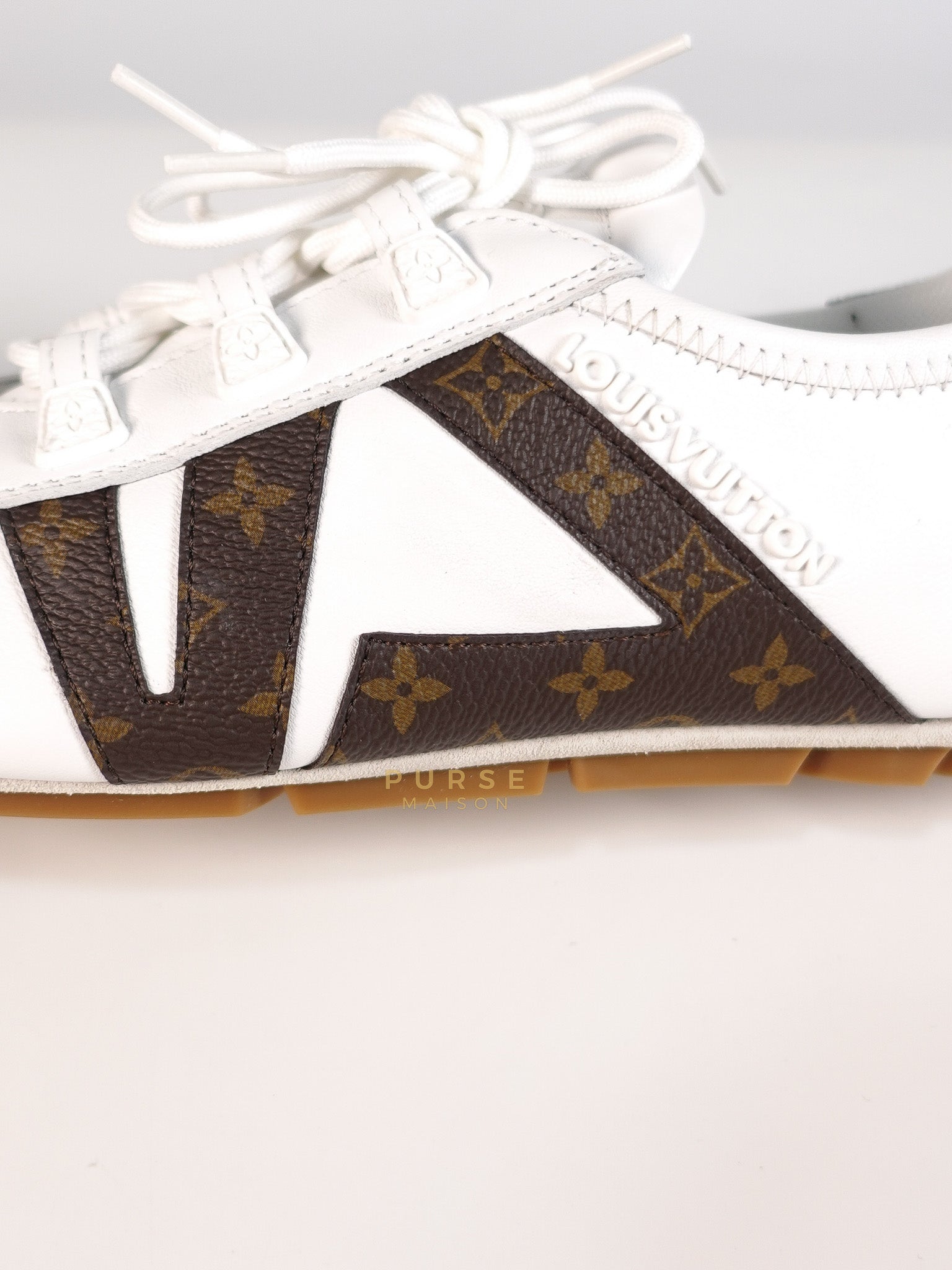 Ballerina Sneakers in White & Brown Size 38.5 EU (24cm) | Purse Maison Luxury Bags Shop