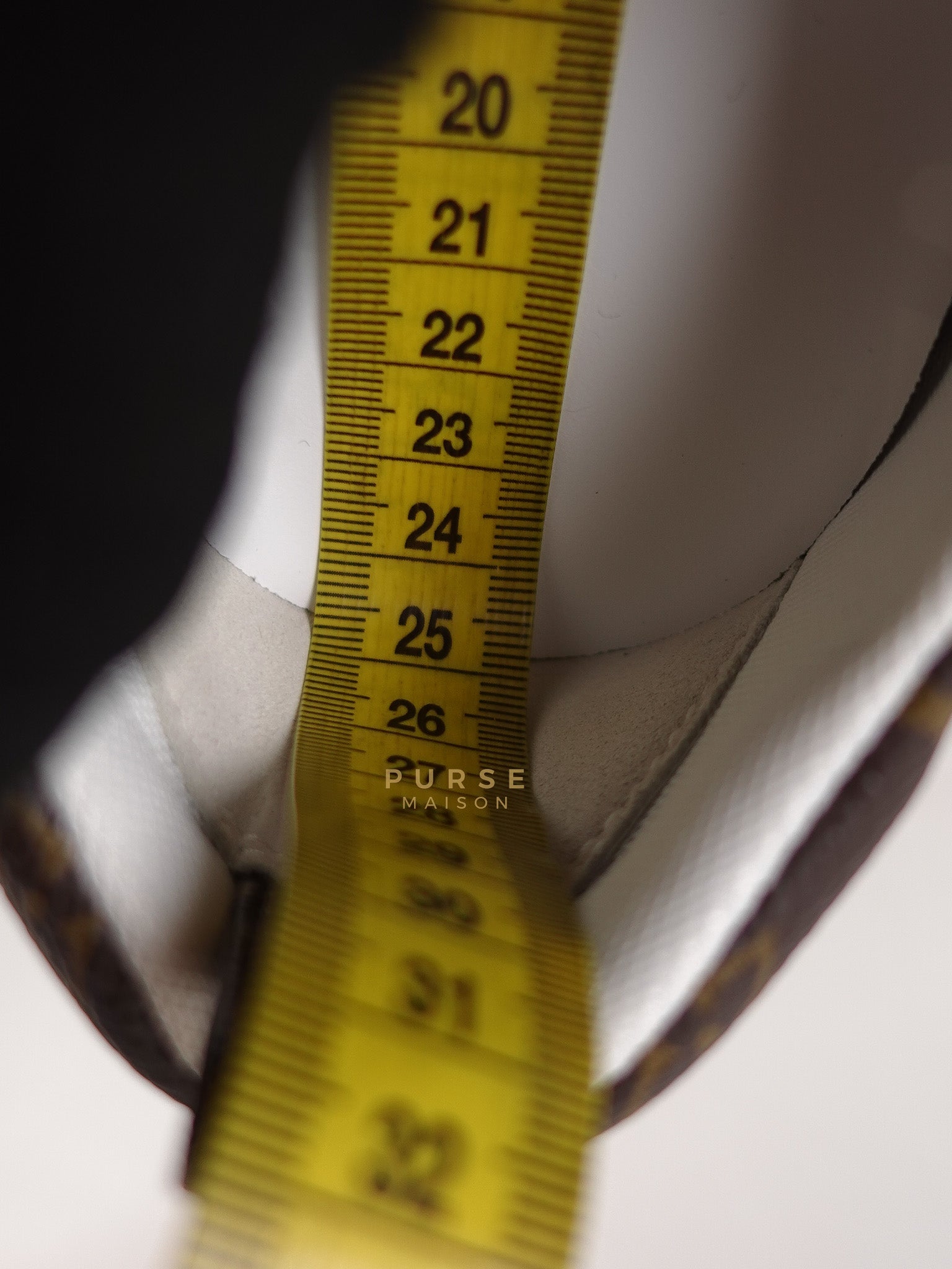 Ballerina Sneakers in White & Brown Size 38.5 EU (24cm) | Purse Maison Luxury Bags Shop