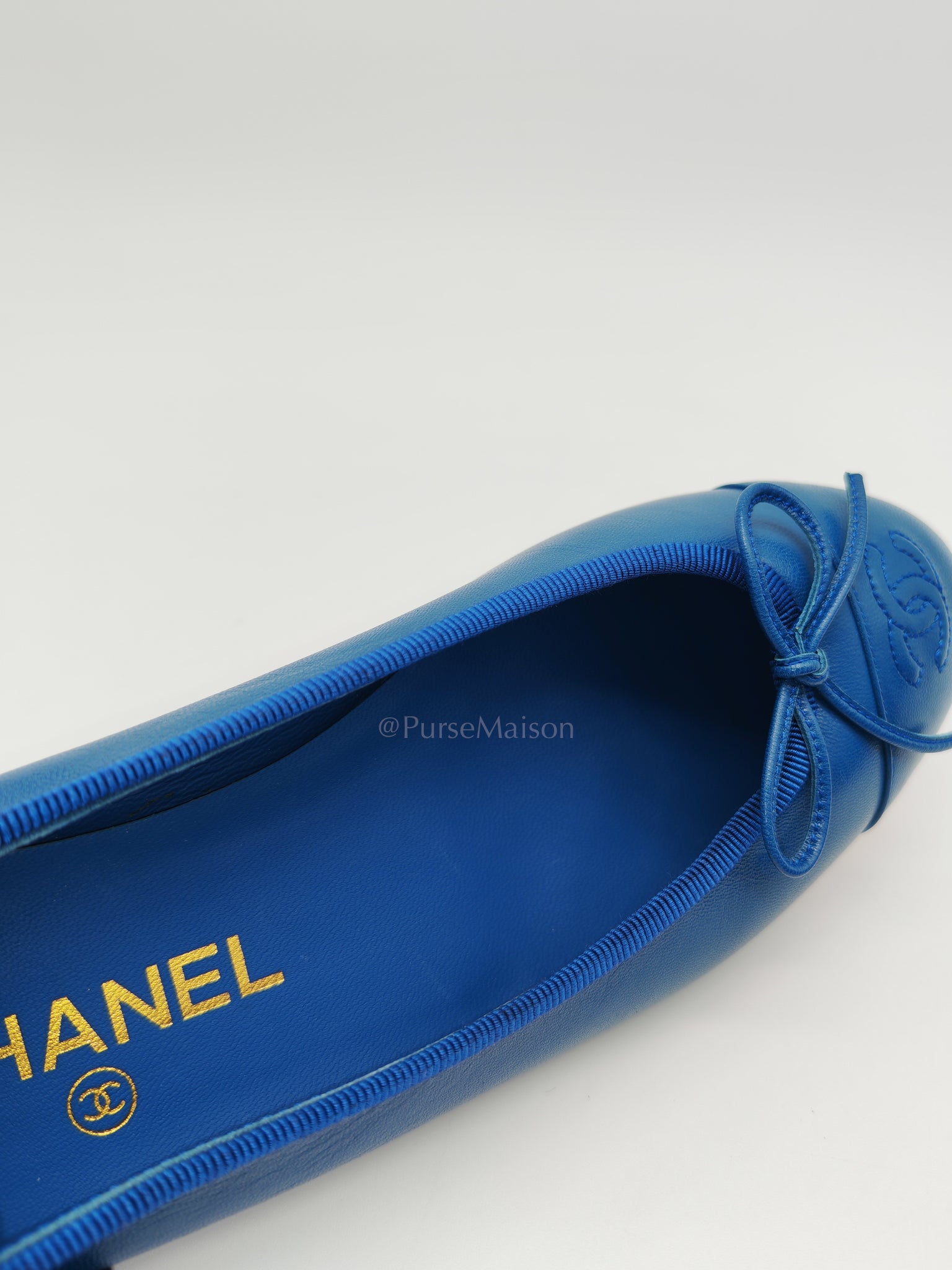 Ballet Flats in Blue Lambskin Leather Size 38EU (24cm) | Purse Maison Luxury Bags Shop