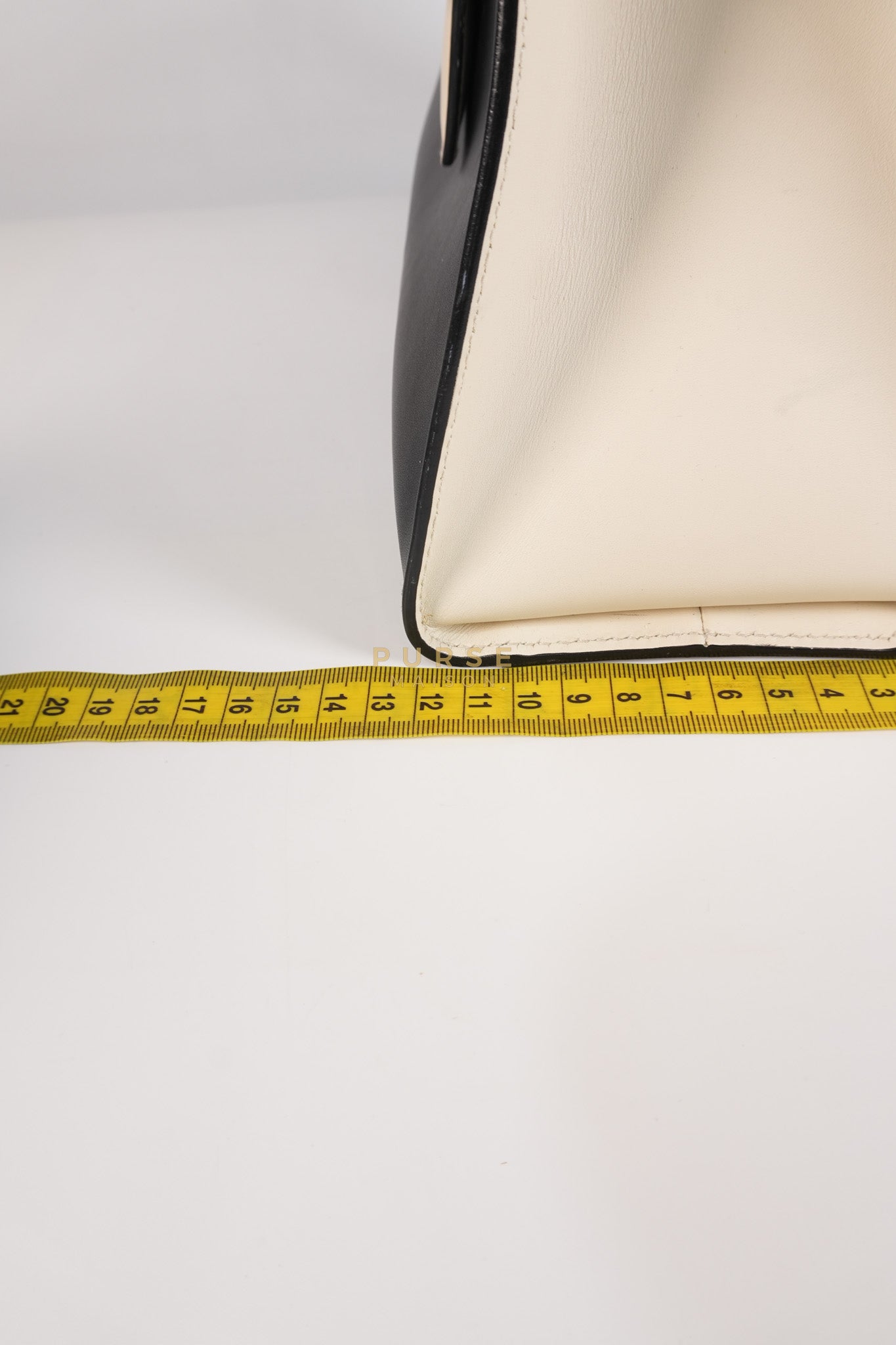 Bamboo Buckle Bi-Color Black/White Tote Bag | Purse Maison Luxury Bags Shop