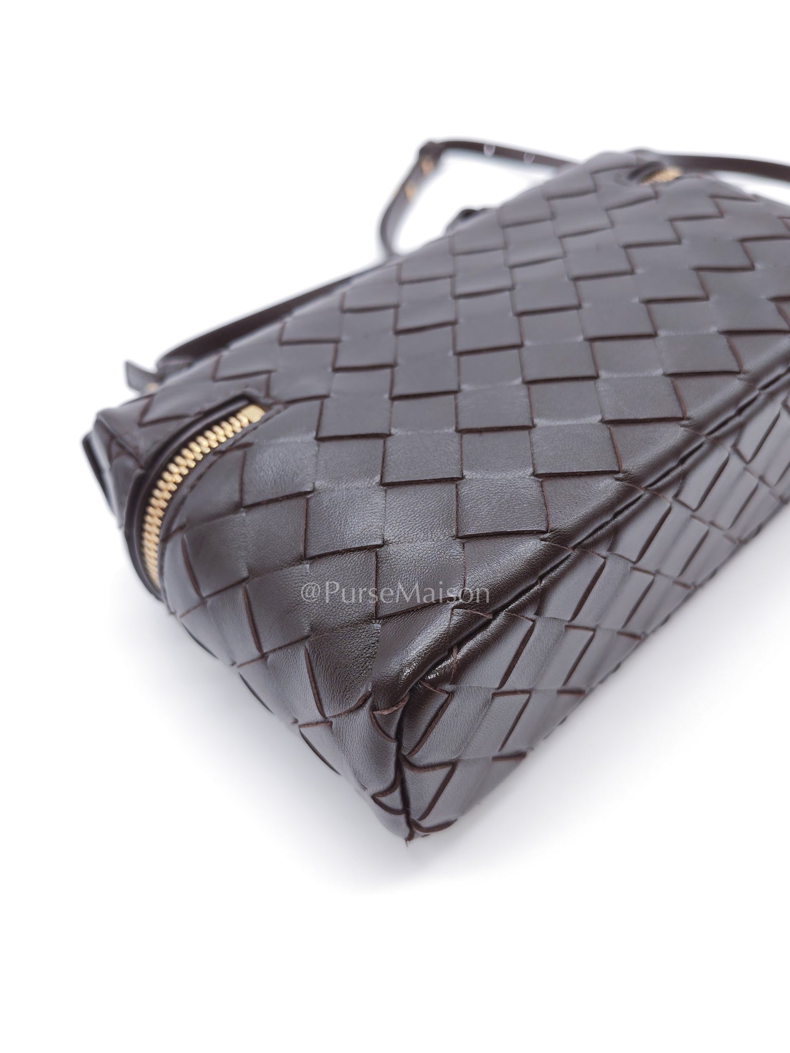 Bang Bang Vanity Case Fondant Intrecciato Weave Leather Crossbody Bag | Purse Maison Luxury Bags Shop
