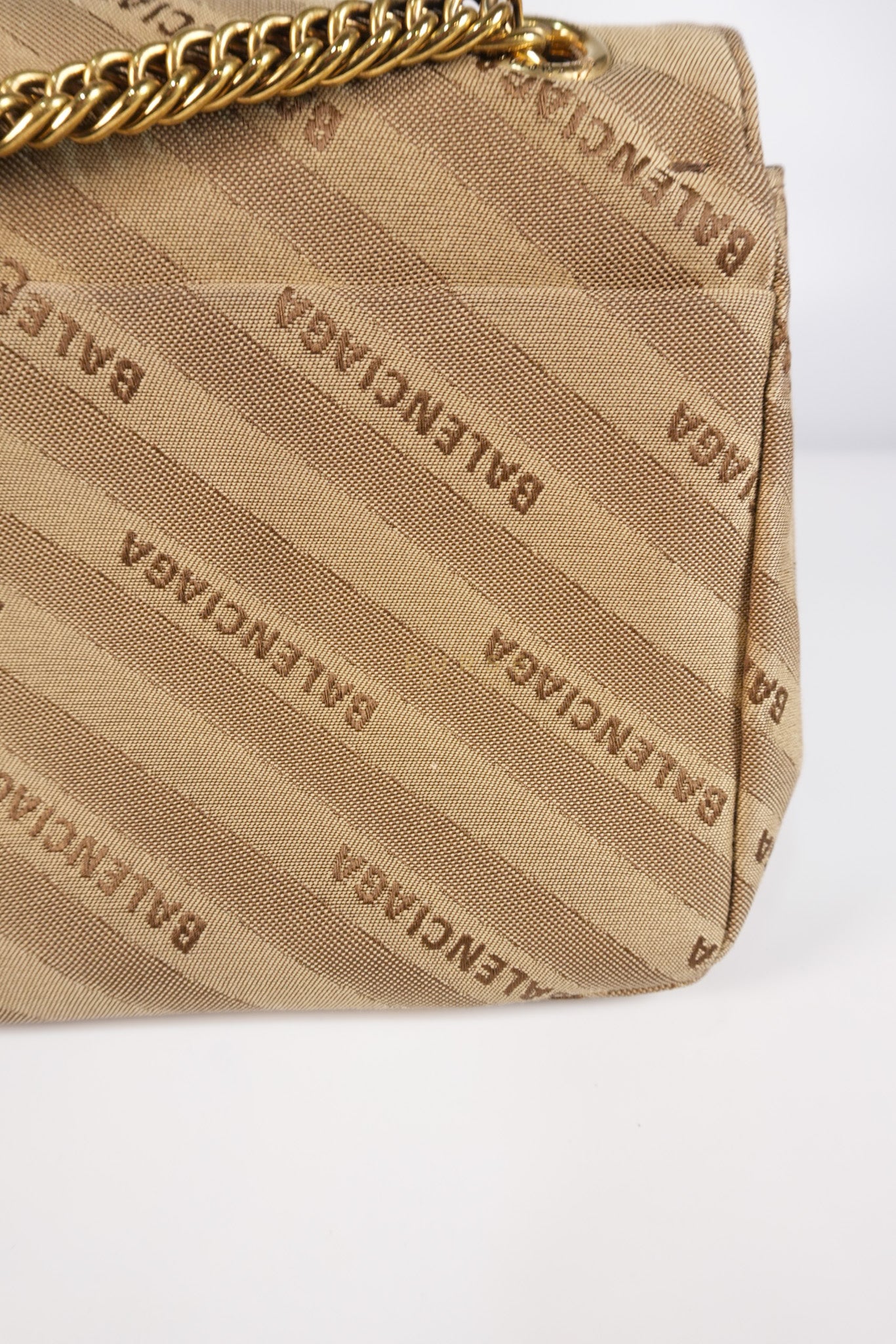 BB logo Chain Monogram Shoulder Bag | Purse Maison Luxury Bags Shop