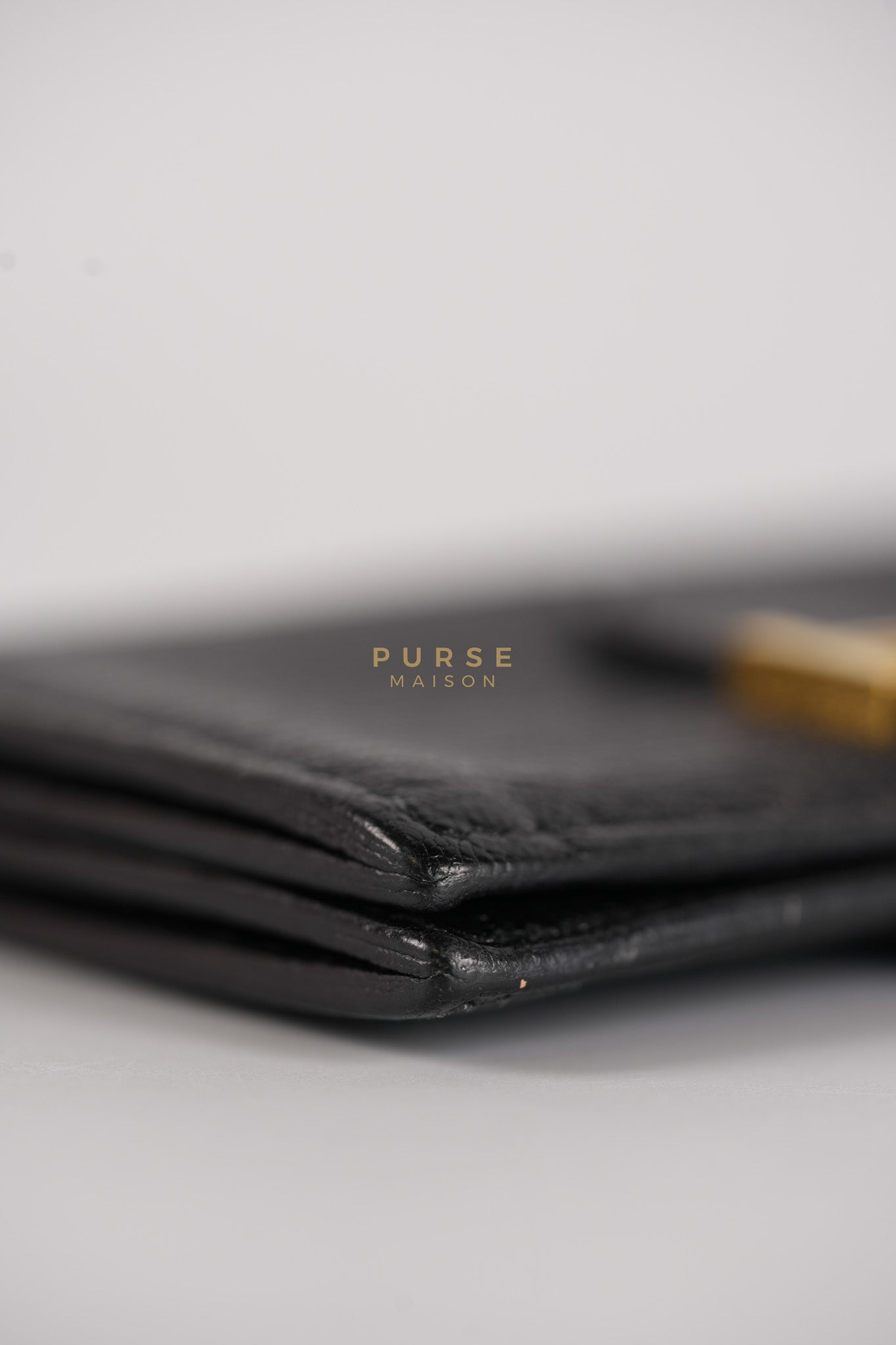 Bearn Bi-Fold Card Holder in Noir Chevre Mysore Leather & Gold Hardware Stamp D (2019) | Purse Maison Luxury Bags Shop