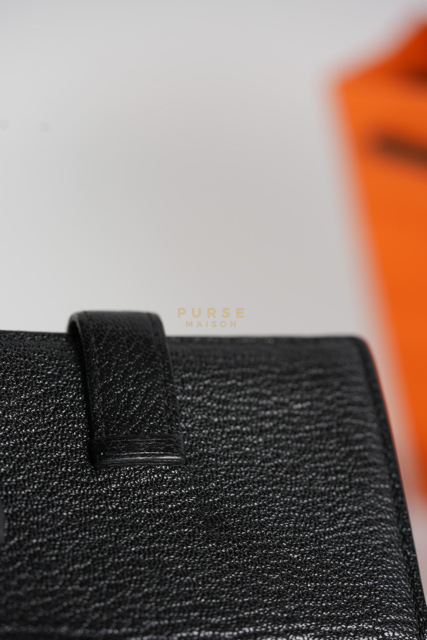 Bearn Bi-Fold Card Holder in Noir Chevre Mysore Leather & Gold Hardware Stamp D (2019) | Purse Maison Luxury Bags Shop