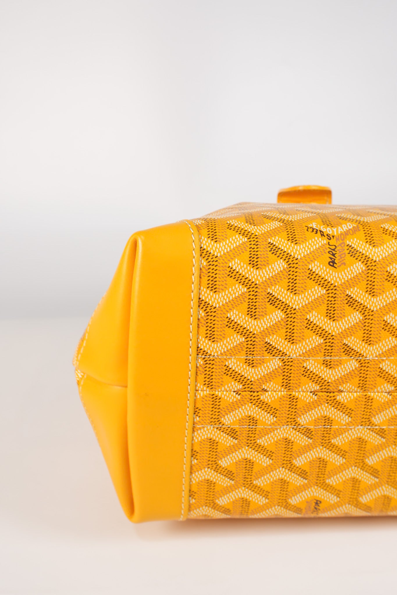 Bellechasse PM Tote Bag in Yellow Goyardine Canvas | Purse Maison Luxury Bags Shop