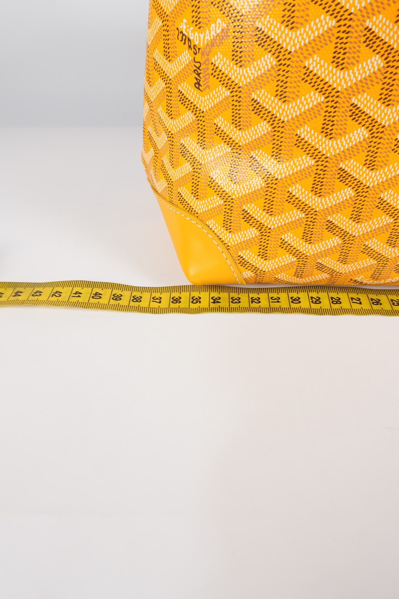 Bellechasse PM Tote Bag in Yellow Goyardine Canvas | Purse Maison Luxury Bags Shop