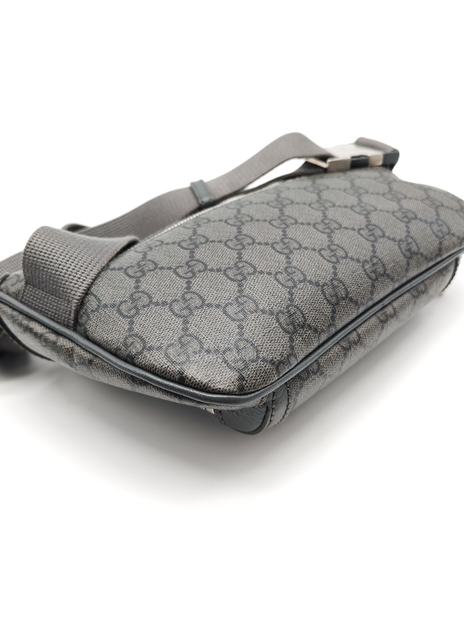 Ophidia Fanny Belt Bag in GG Supreme Ophidia Coated Canvas