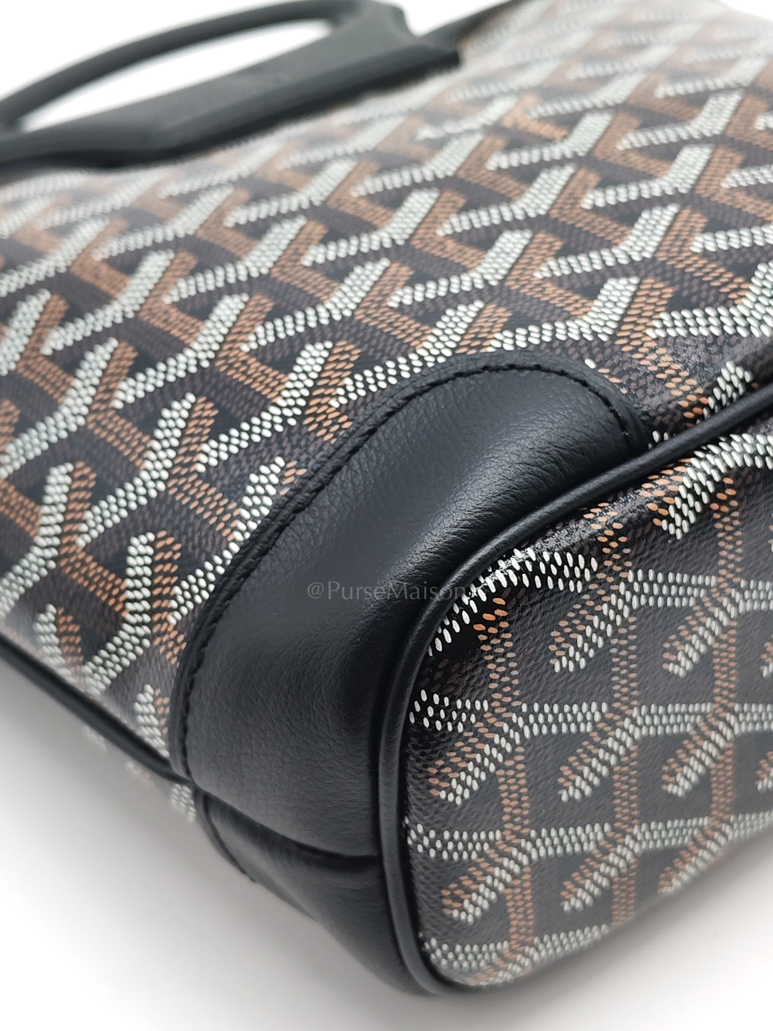 Beluga Mini Black Goyardine Canvas Shoulder Bag | Purse Maison Luxury Bags Shop