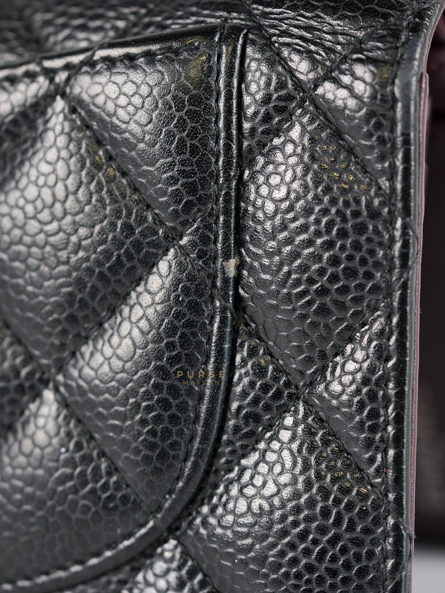 Bi-Fold Long Wallet in Black Quilted Caviar Leather Series 22 | Purse Maison Luxury Bags Shop