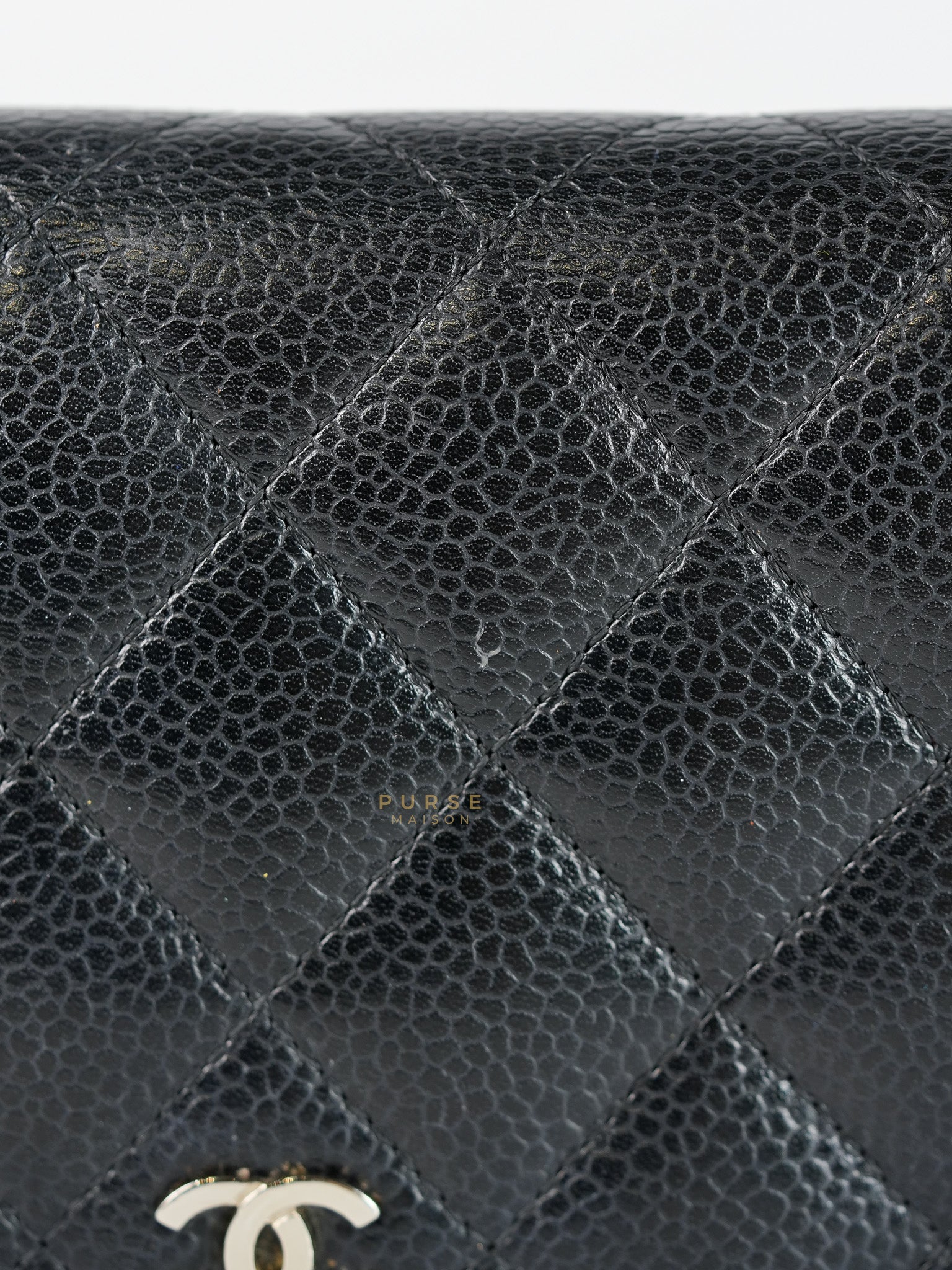 Bi-Fold Long Wallet in Black Quilted Caviar Leather Series 22 | Purse Maison Luxury Bags Shop