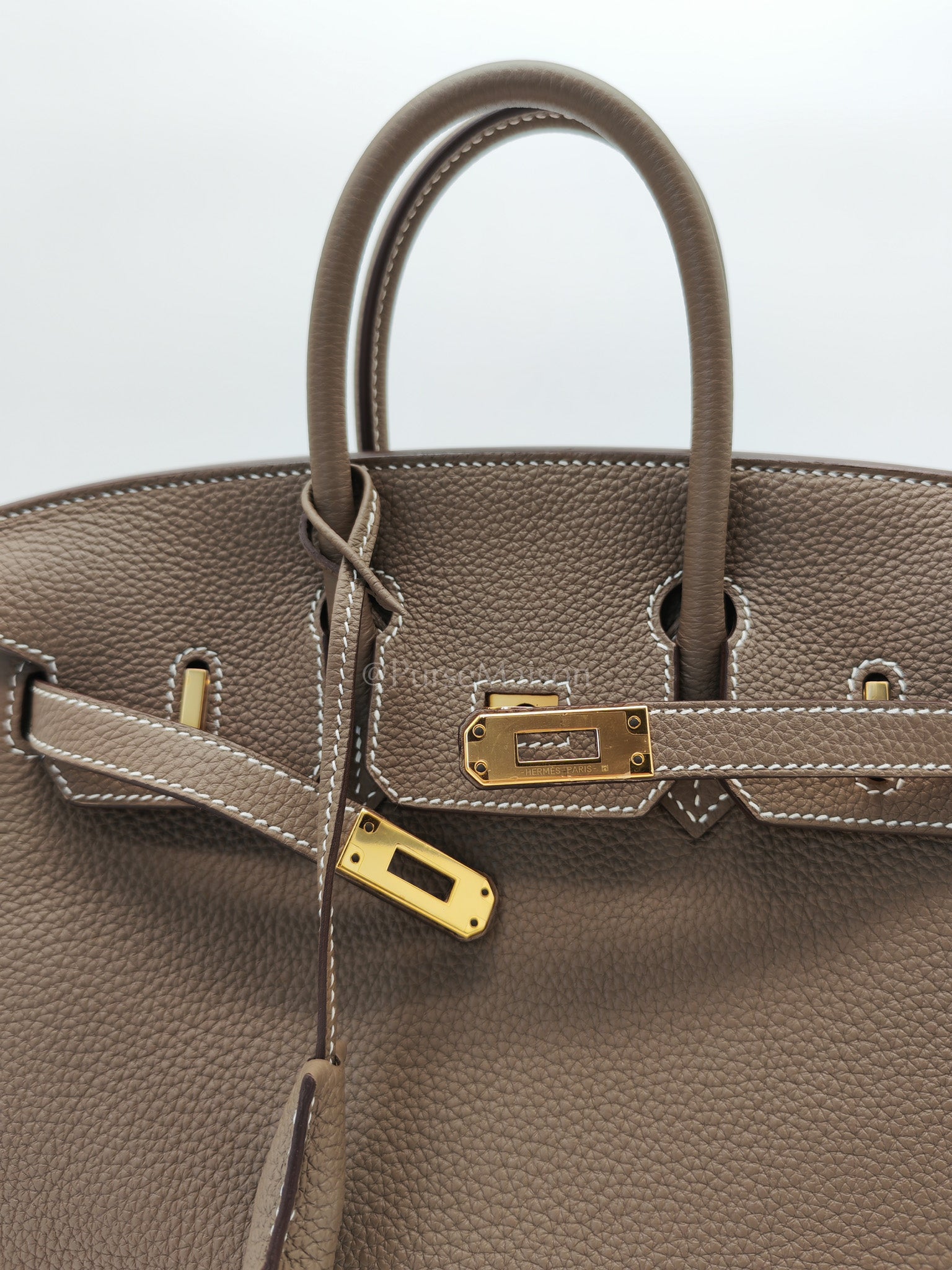 Birkin 25 Etoupe Retourne in Togo Leather and Gold Hardware Stamp D (2019) | Purse Maison Luxury Bags Shop