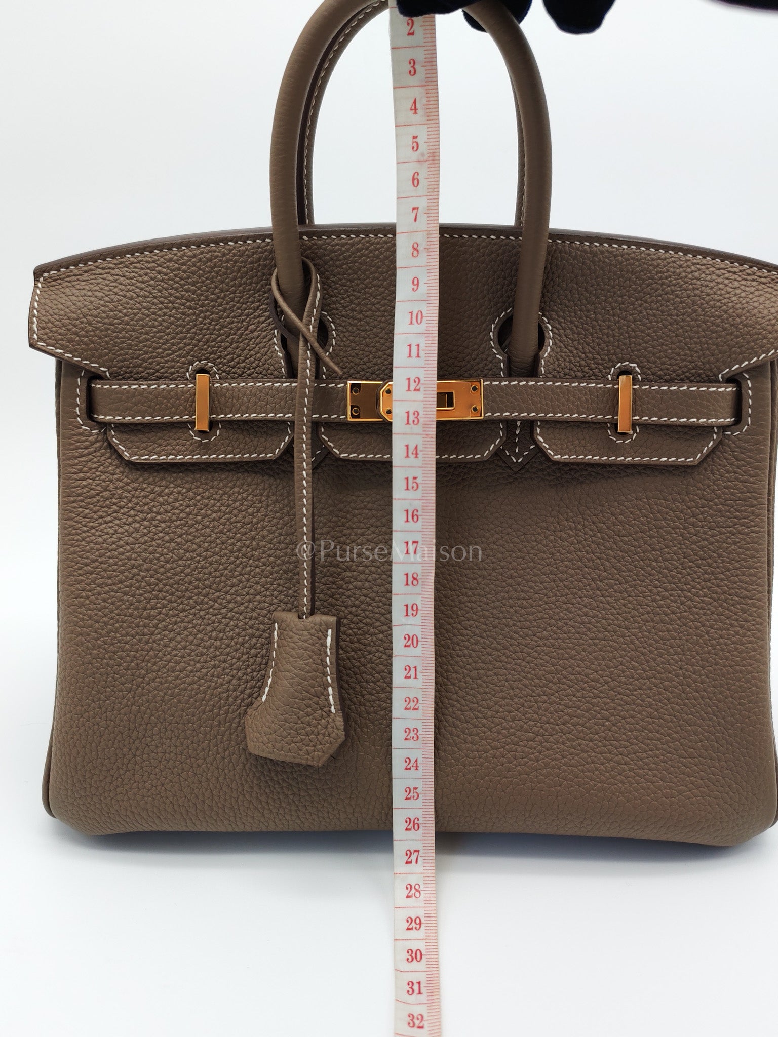 Birkin 25 Etoupe Retourne in Togo Leather and Gold Hardware Stamp D (2019) | Purse Maison Luxury Bags Shop