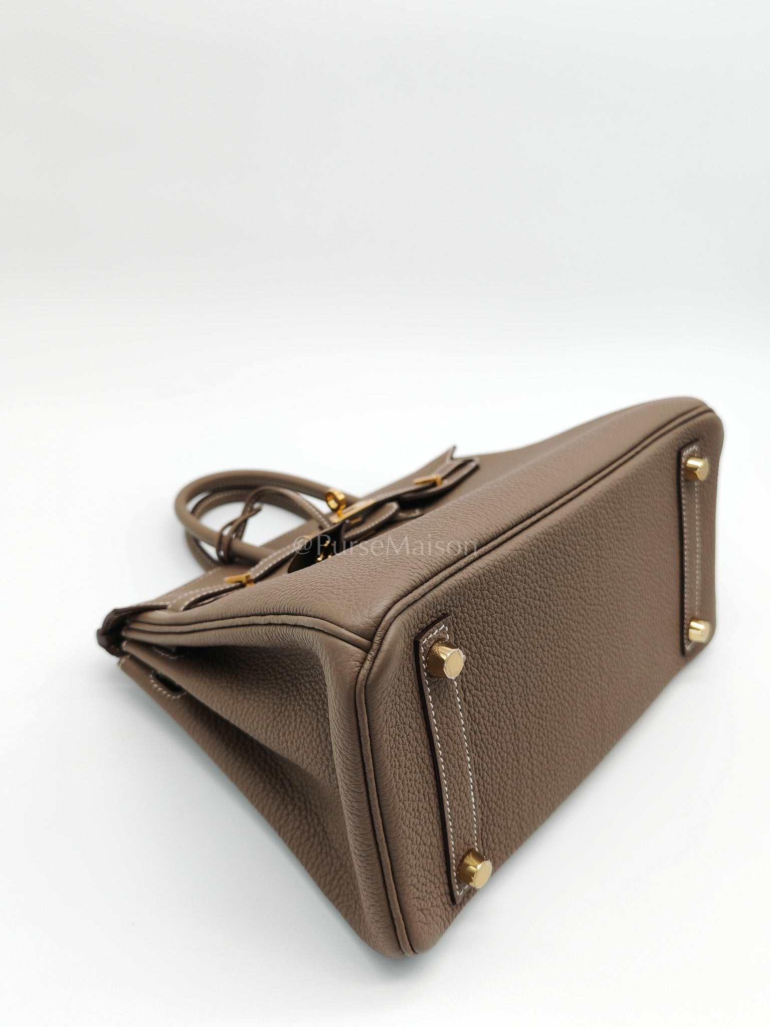 Birkin 25 Etoupe Retourne in Togo Leather and Gold Hardware Stamp D (2019) | Purse Maison Luxury Bags Shop