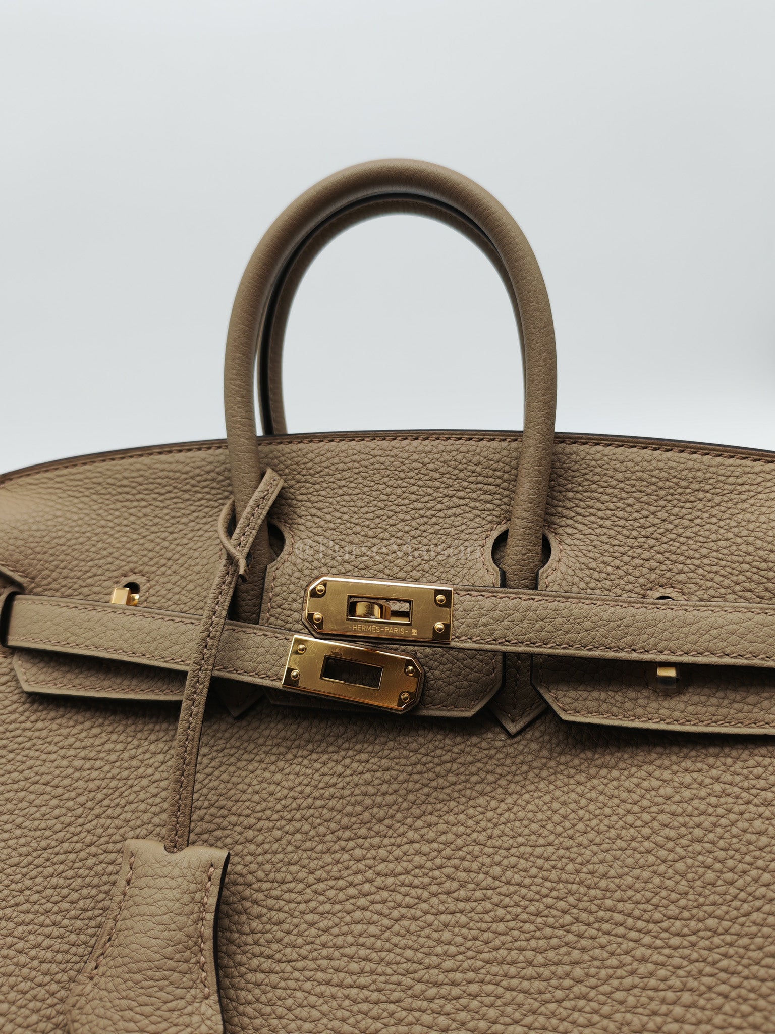 Birkin 25 in Beige Marfa Togo Leather Gold Hardware Stamp W(2024) | Purse Maison Luxury Bags Shop