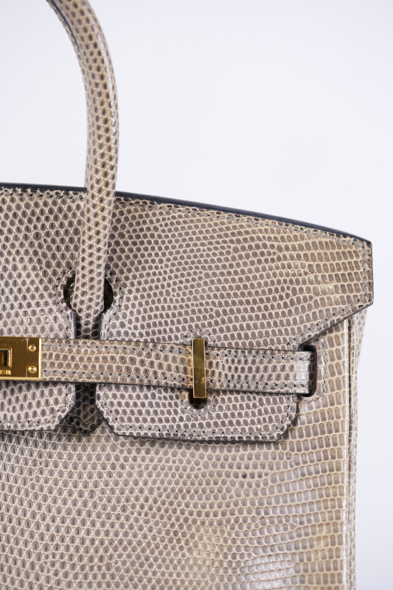 Birkin 25 Lizard Gris Tourterelle Gold hardware Stamp P (2012) | Purse Maison Luxury Bags Shop